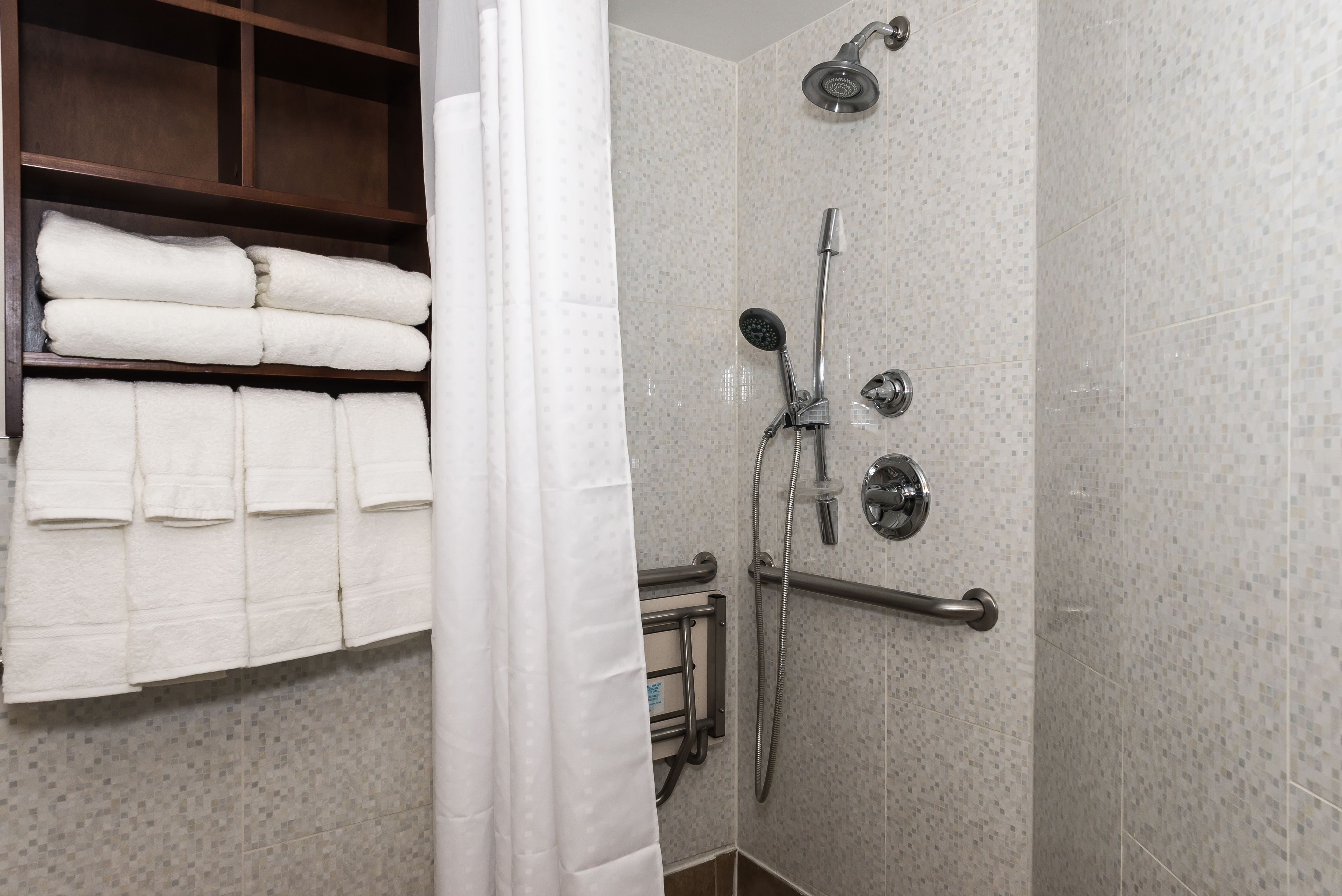 Holiday Inn Express Washington DC N-Silver Spring
