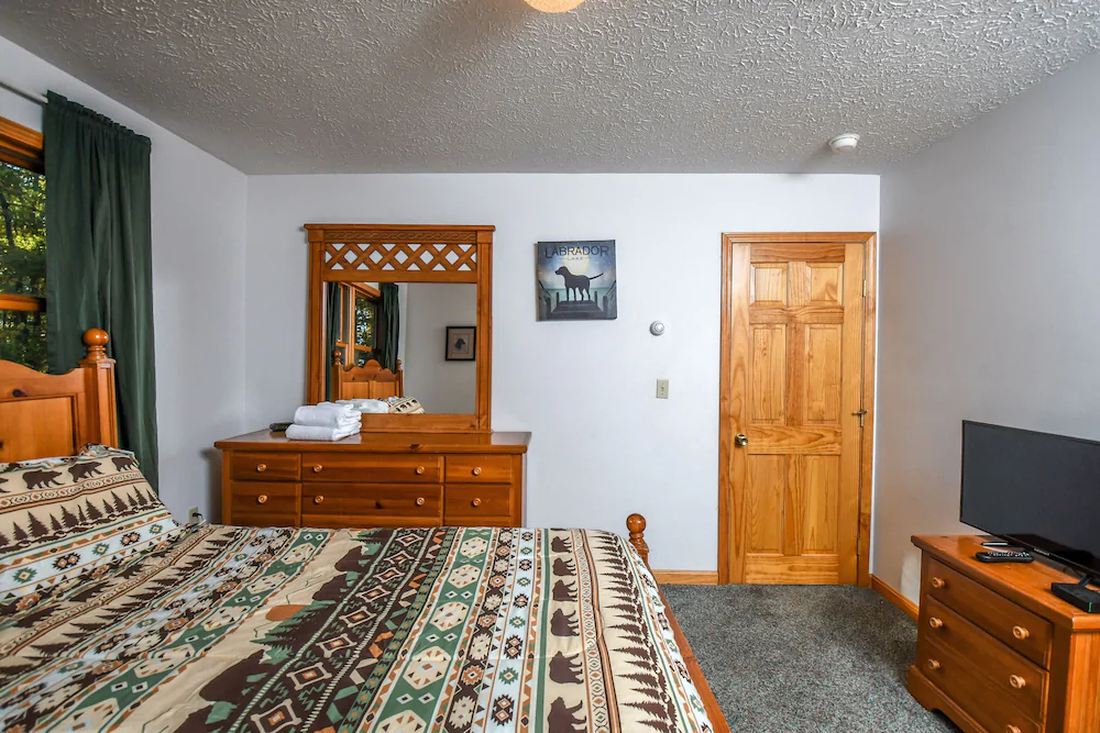 Black Bear Retreat House