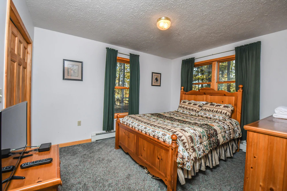 Black Bear Retreat House