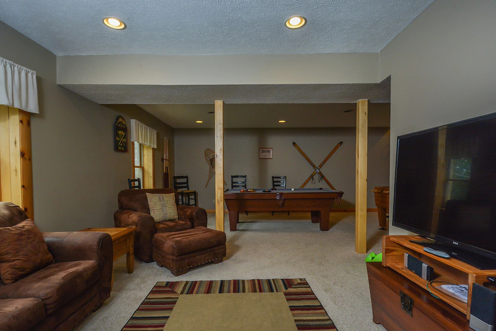 Lucky Bear Lodge House
