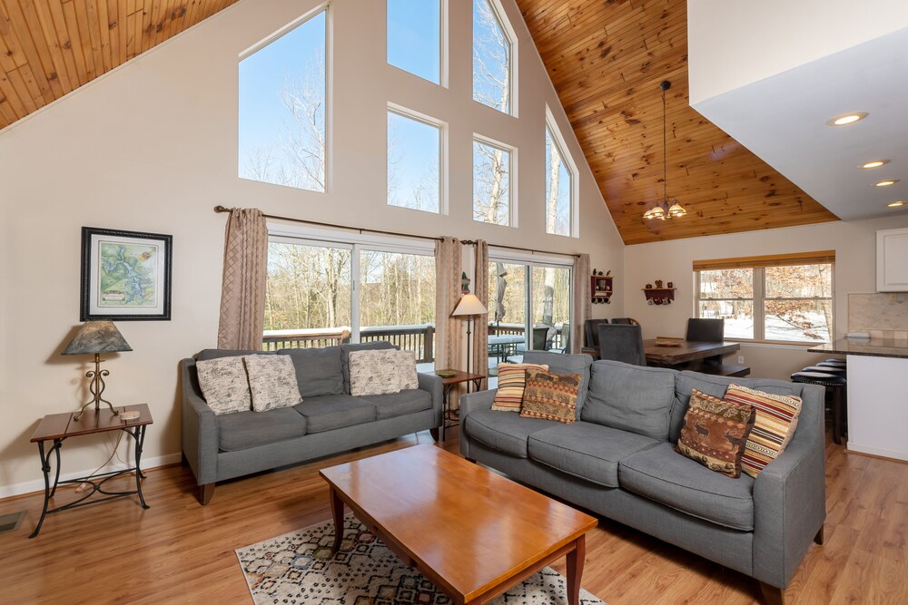 Timberwolf House