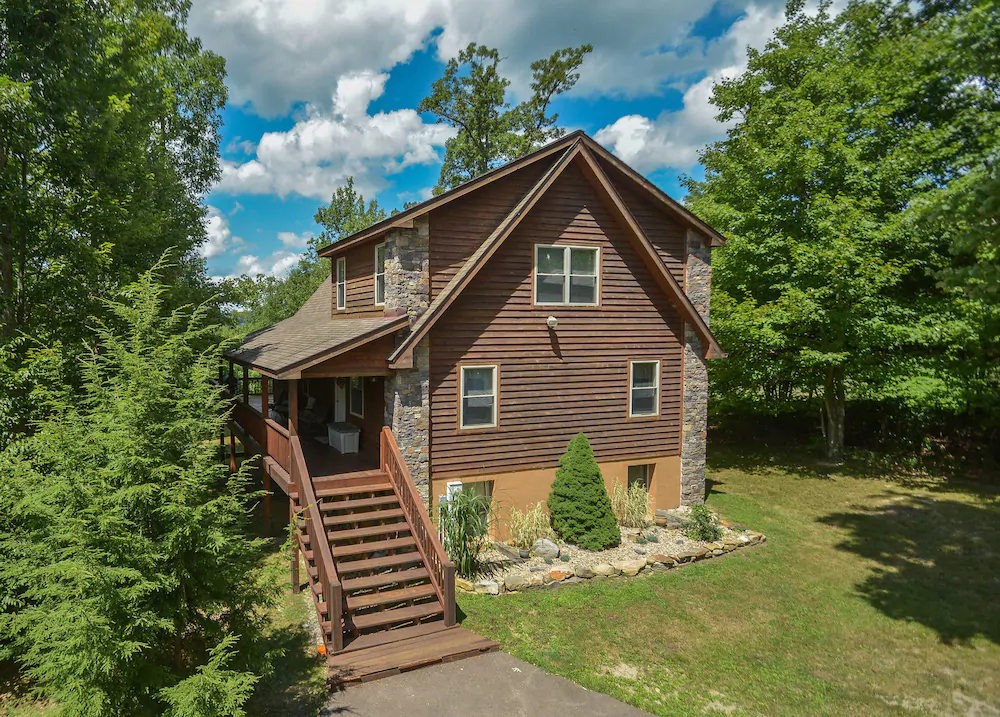 Timberwolf House