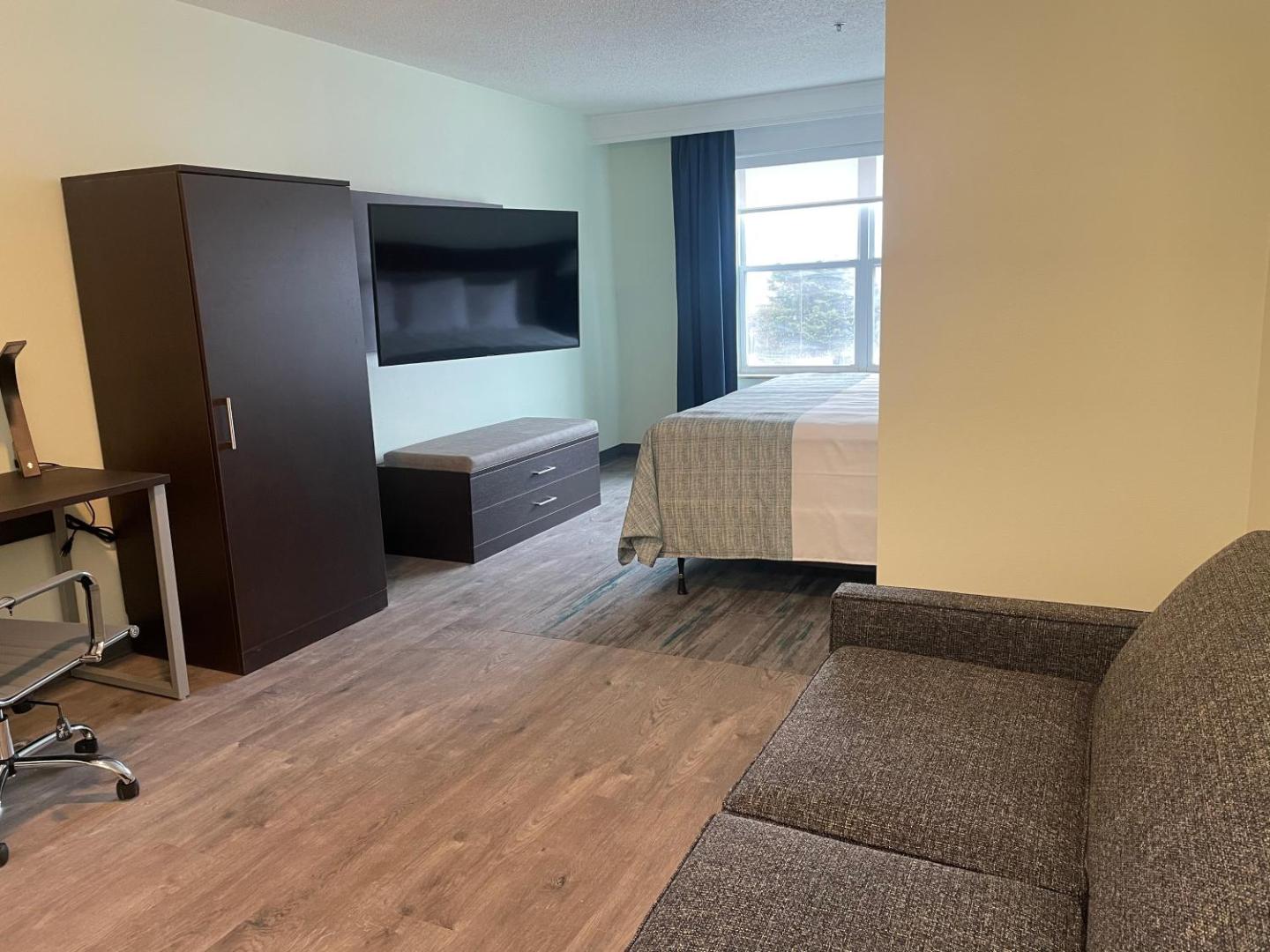 Wingate by Wyndham Waldorf/Washington DC Area