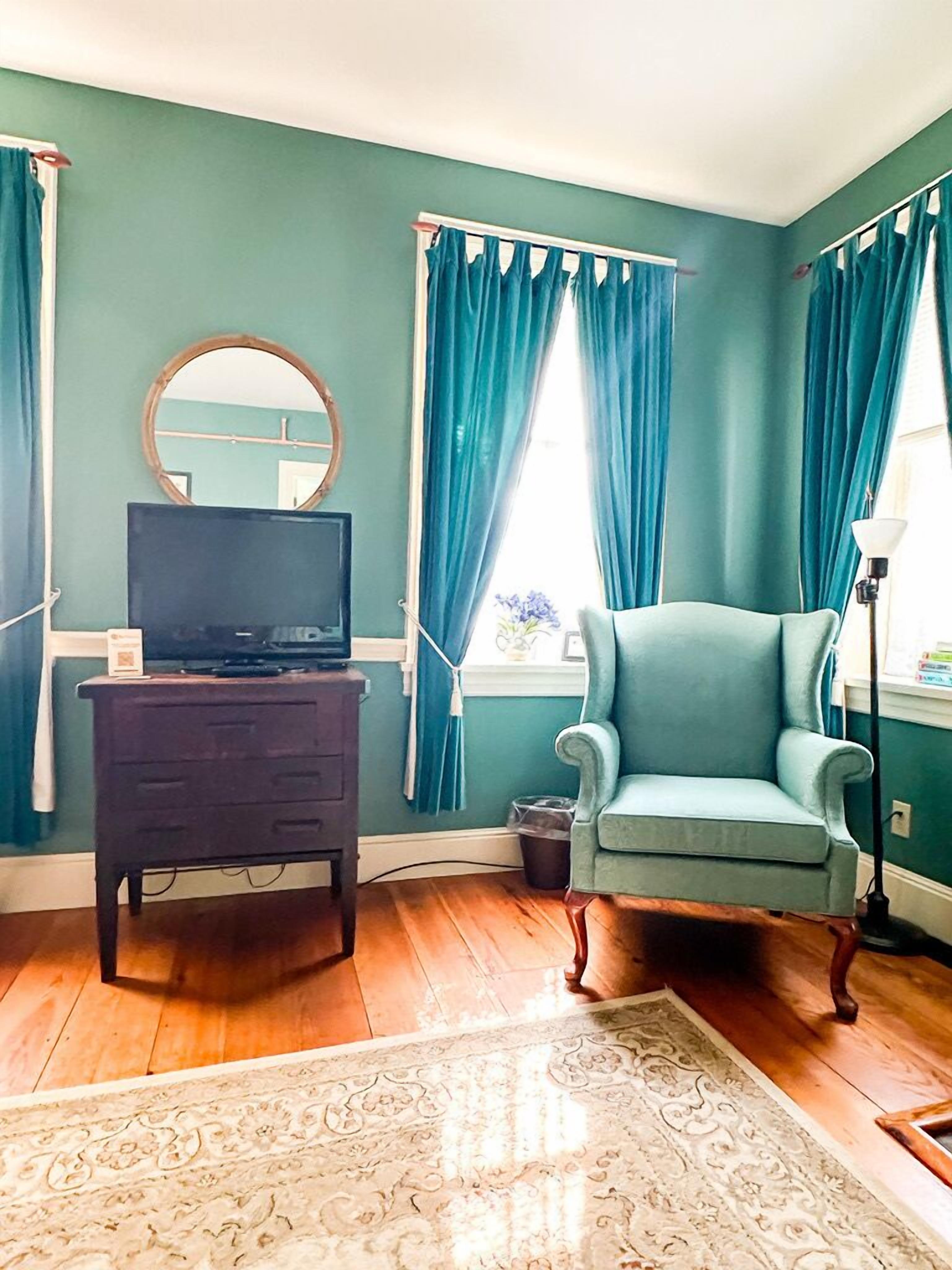 Black Walnut Inn