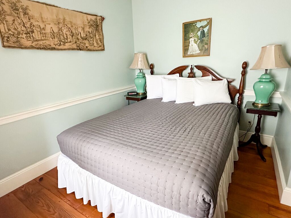 Black Walnut Inn