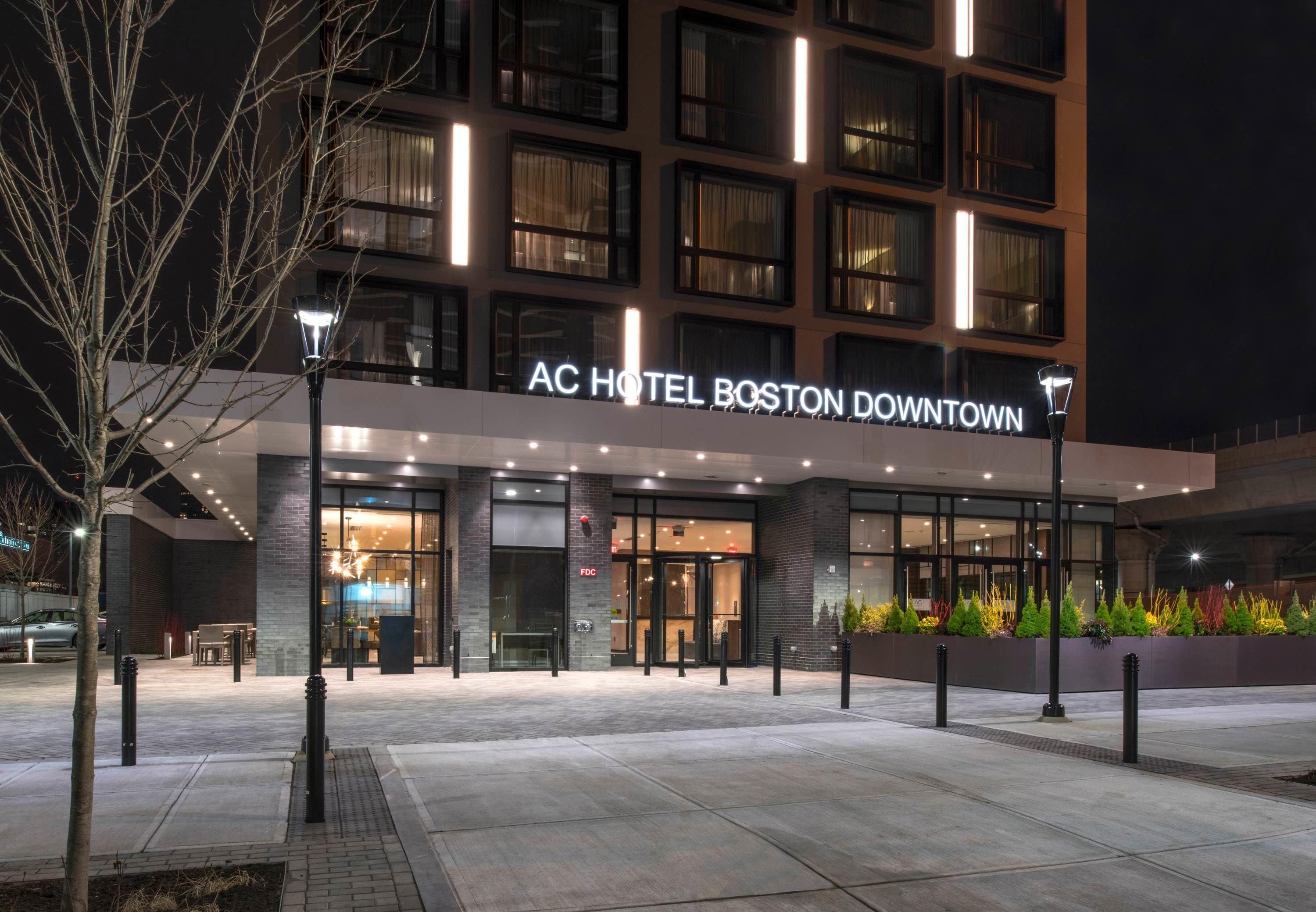 AC Hotel Boston Downtown