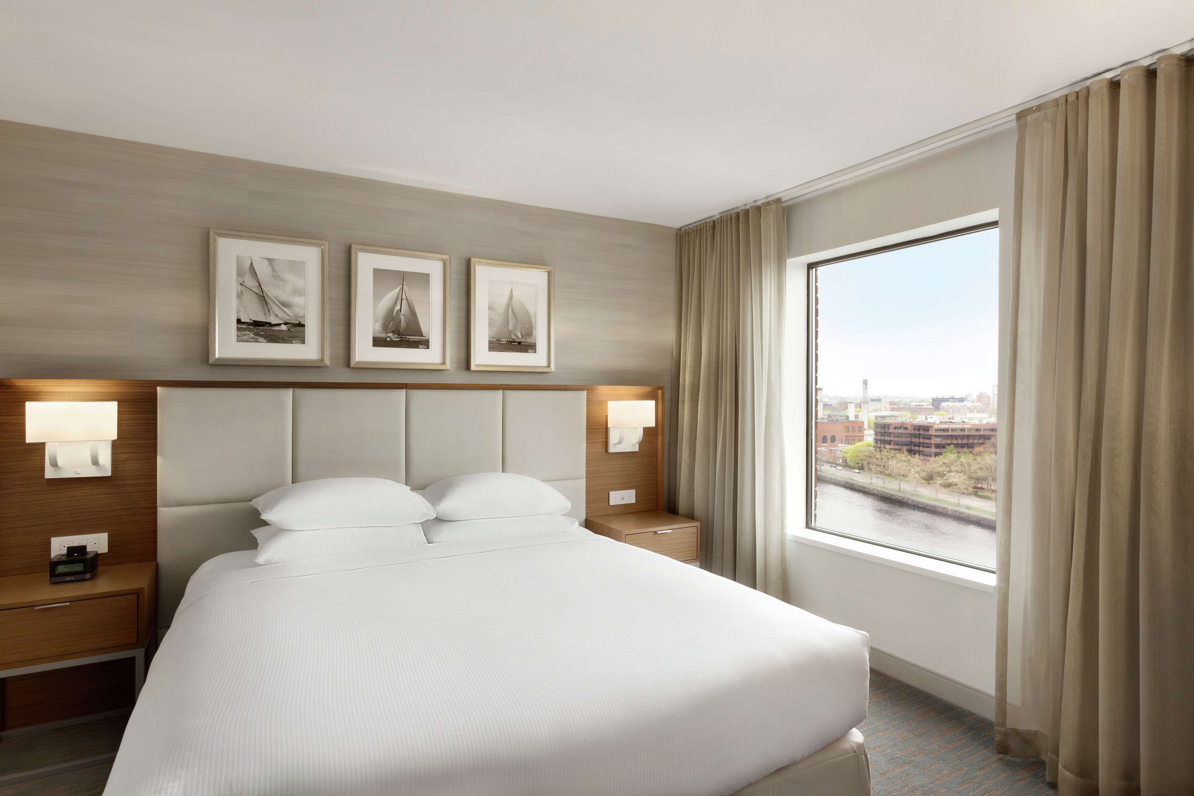 DoubleTree Suites by Hilton Boston - Cambridge