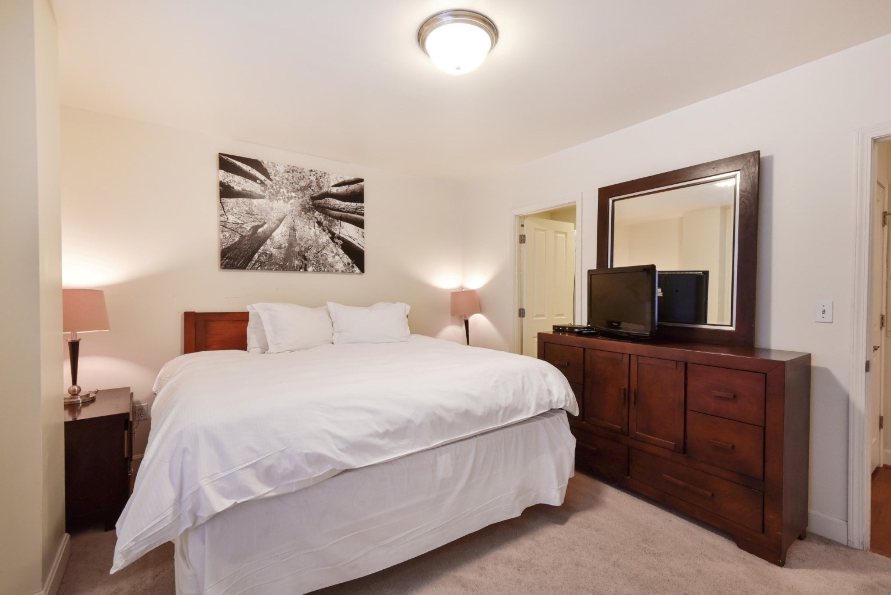 Garrison Square Apartments by Bluebird Suites