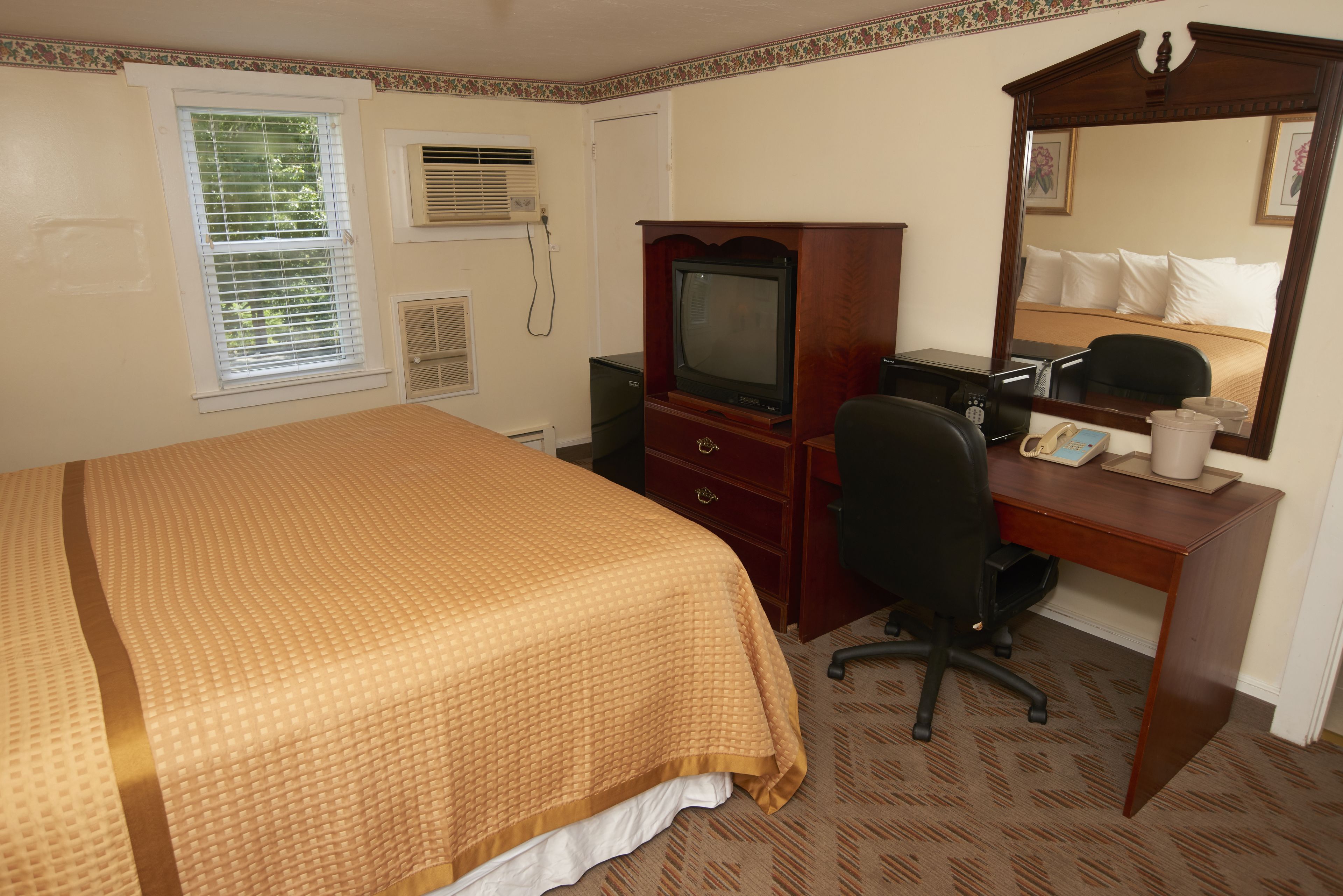 Knights Inn Centerville Cape Cod Area