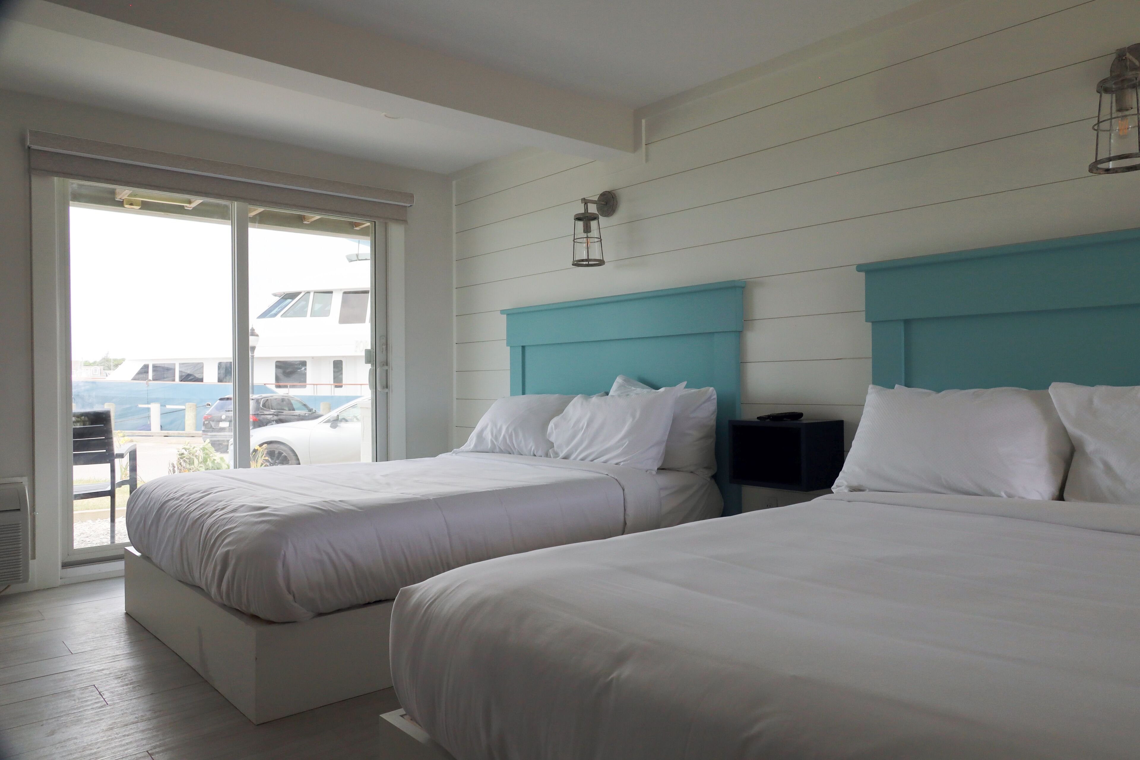 Falmouth Tides Motel