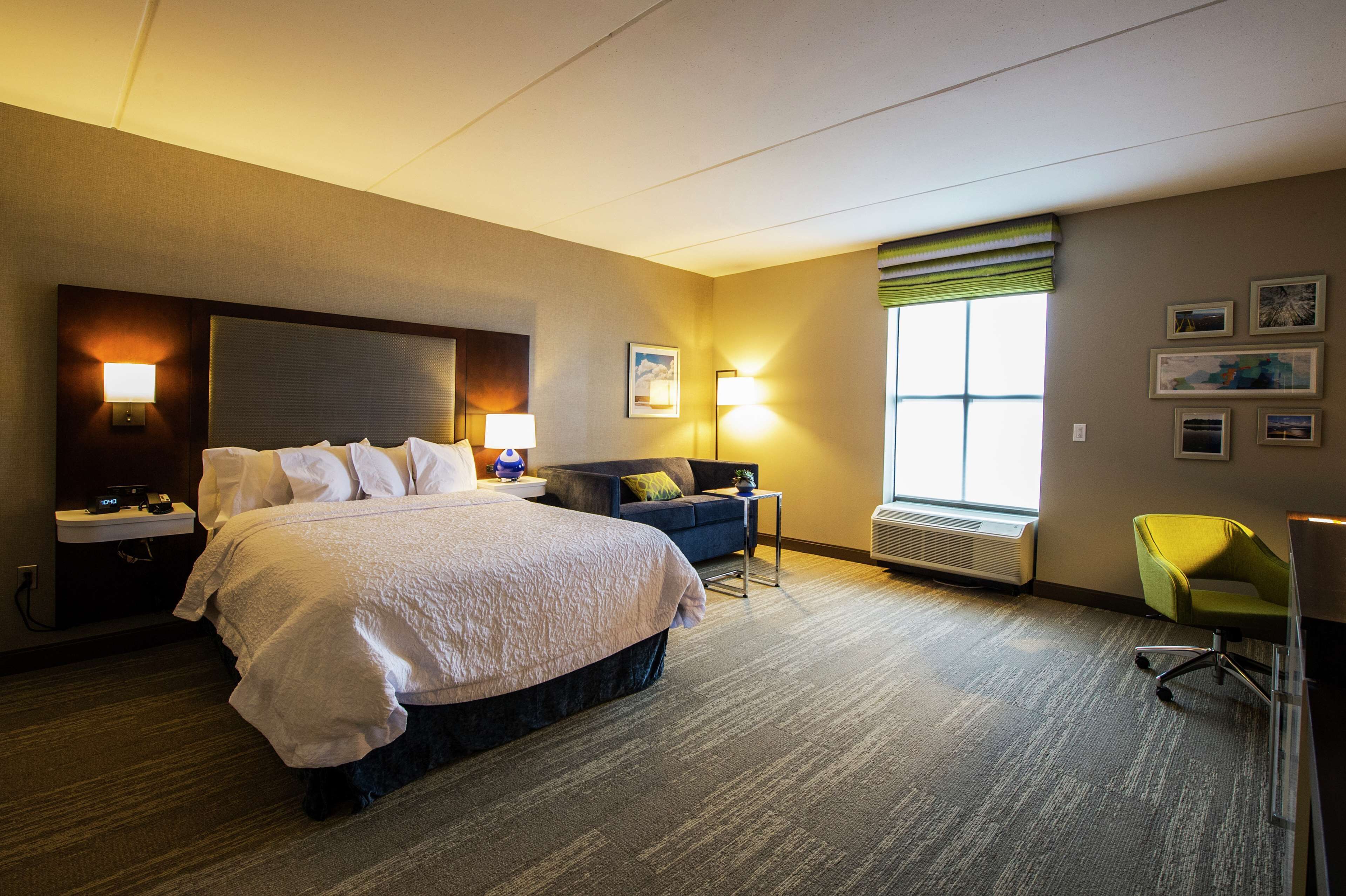Hampton Inn & Suites Foxborough/Mansfield