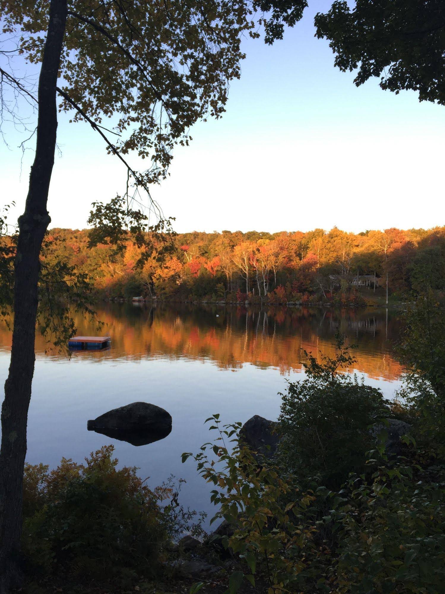 The Retreat At Norwich Lake