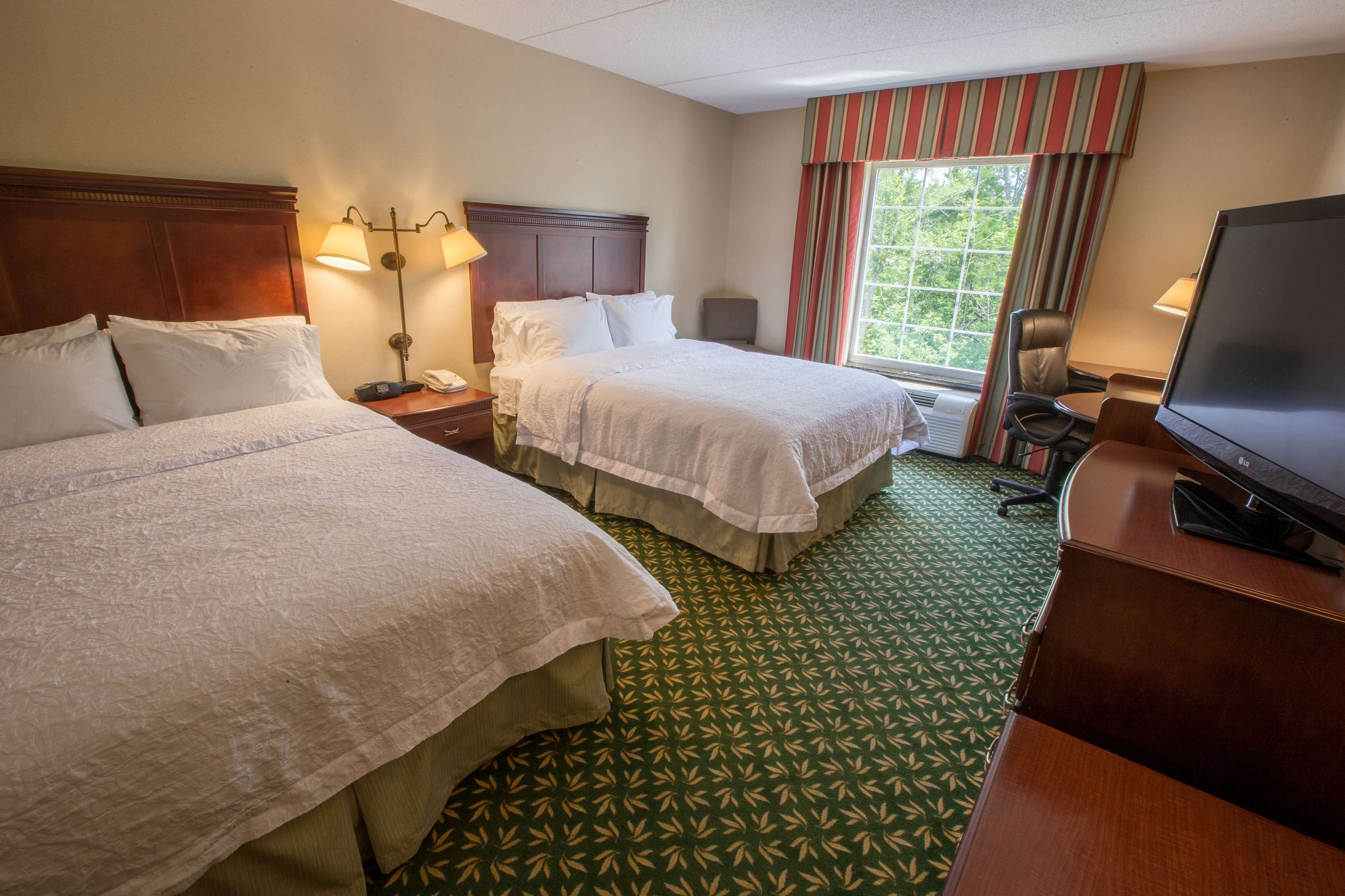 Hampton Inn & Suites Berkshires Lenox