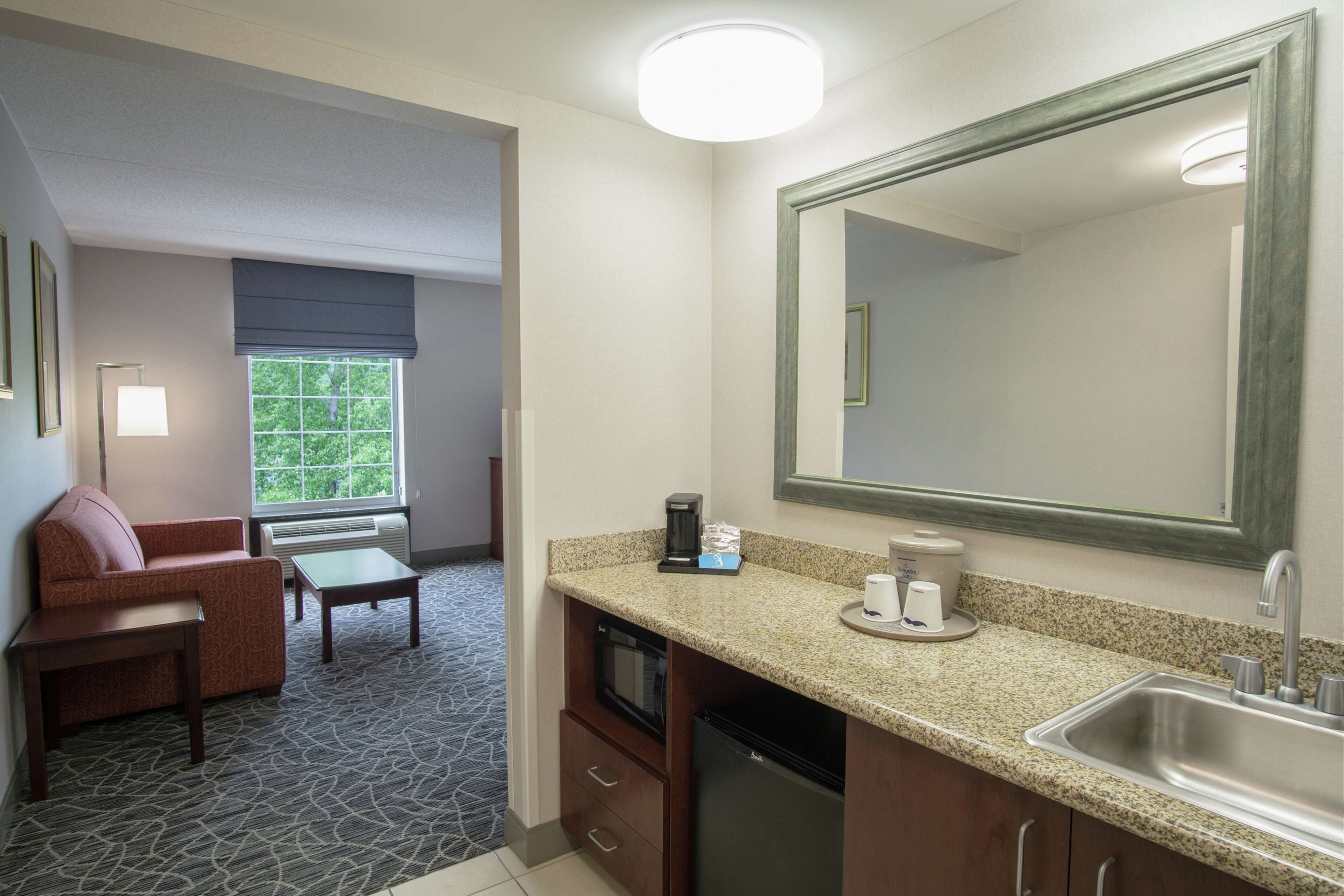 Hampton Inn & Suites Berkshires Lenox