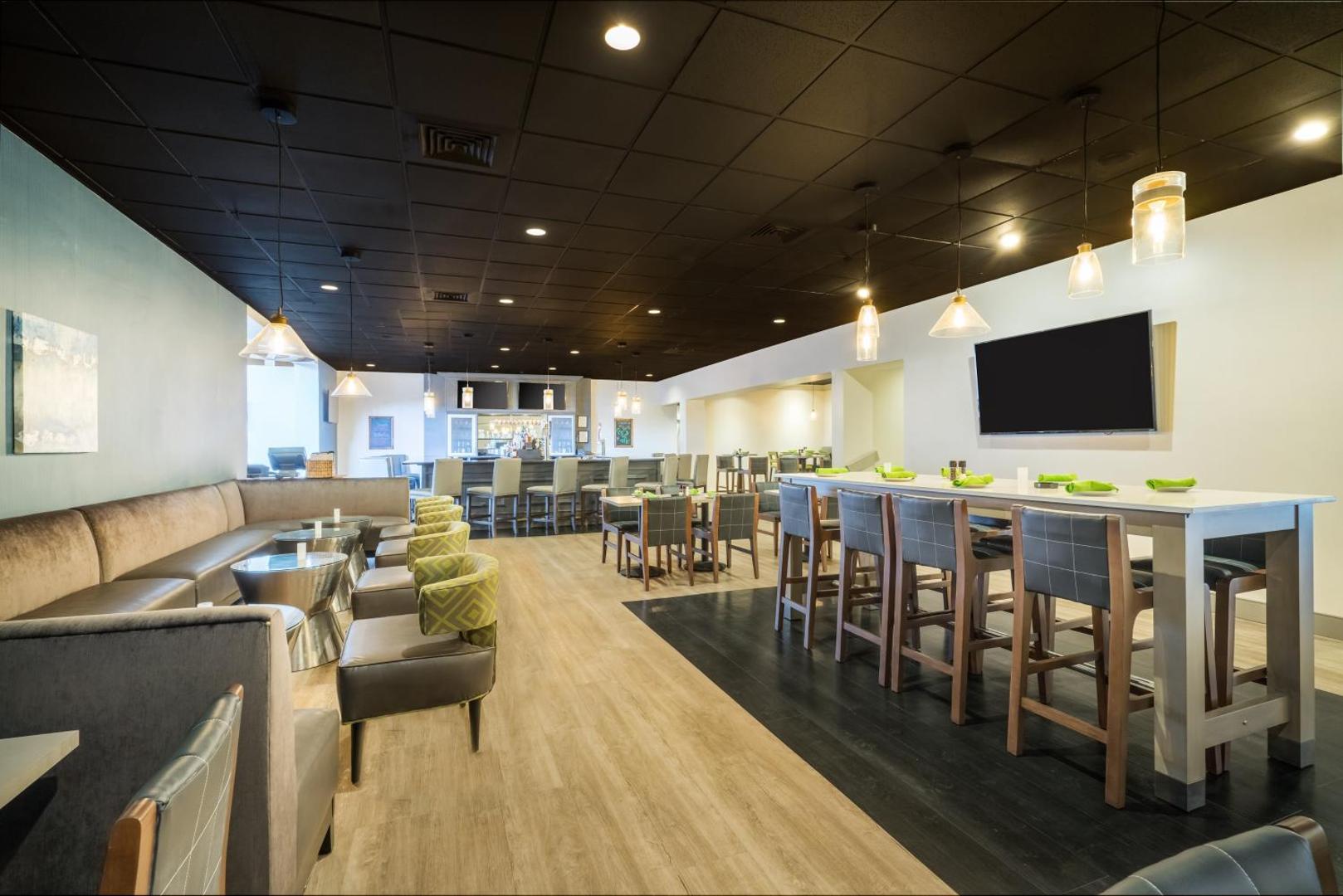 enVision Hotel & Conference Center Mansfield-Foxboro