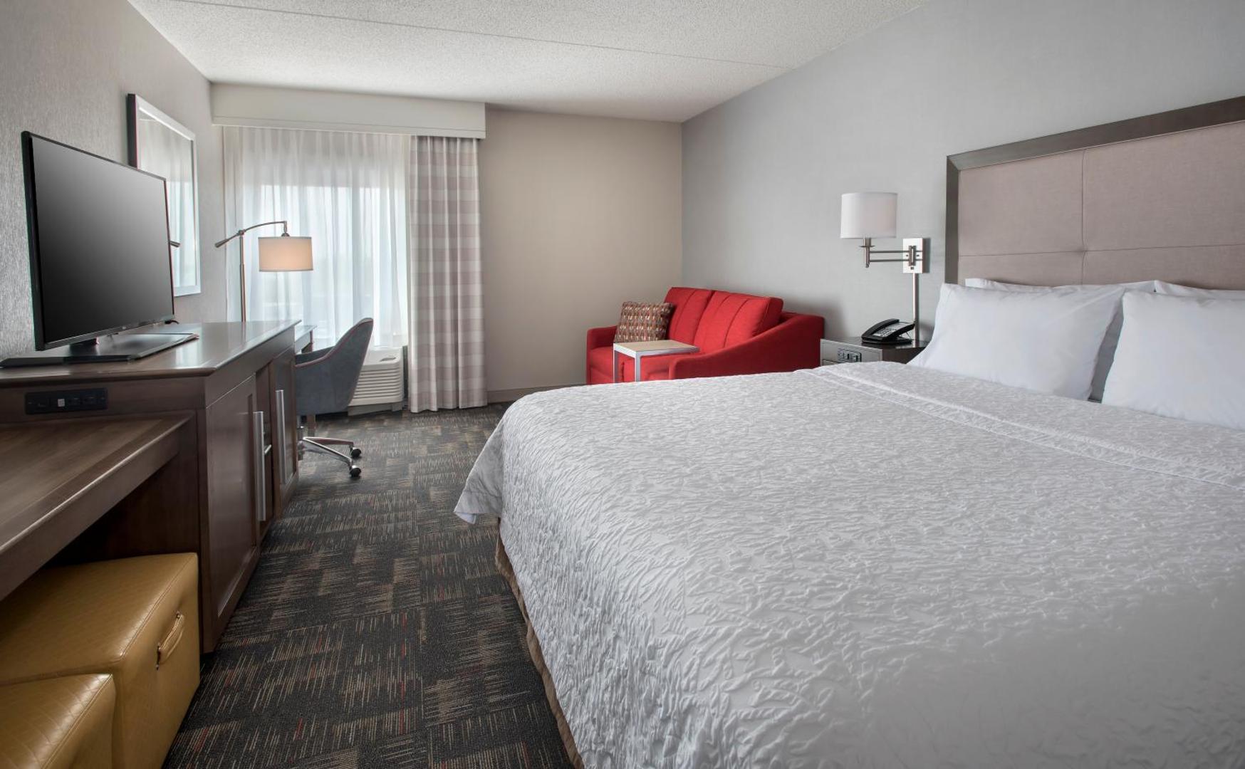 Hampton Inn Boston-Logan Airport