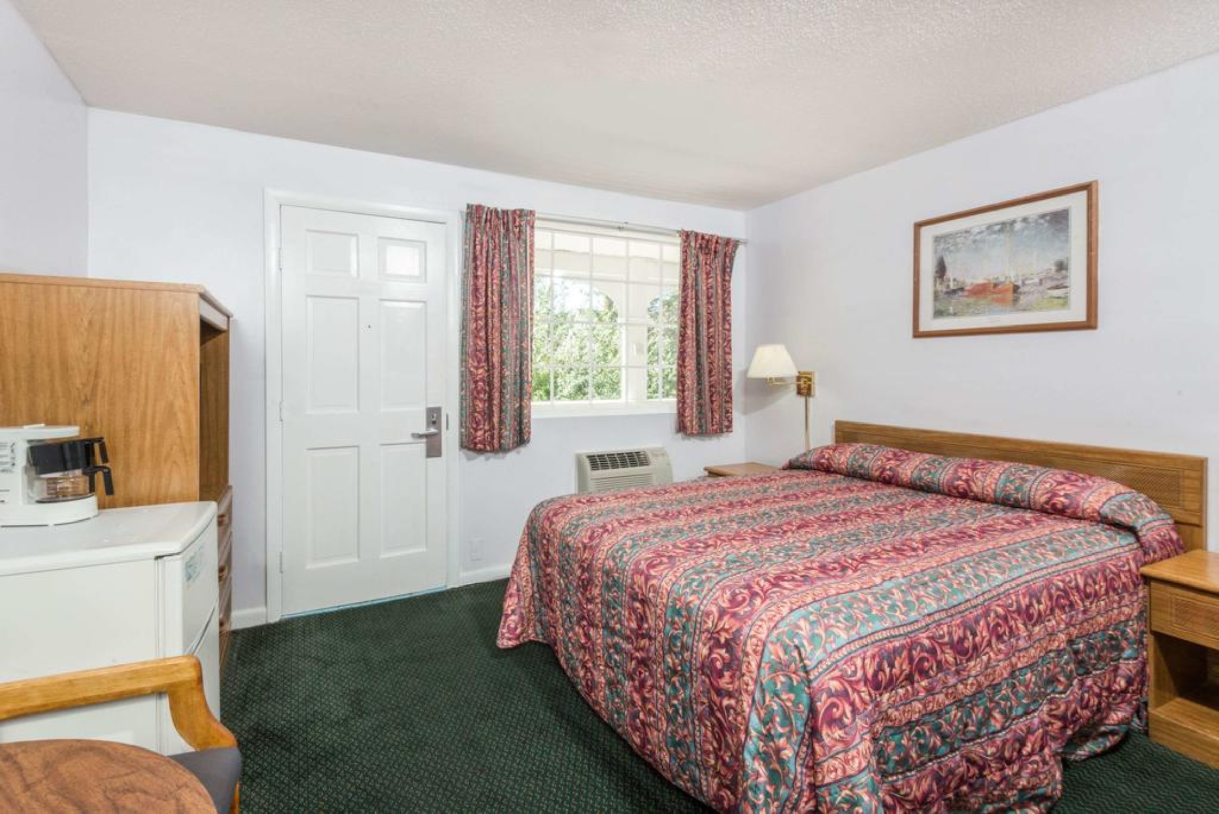 Travelodge by Wyndham Cape Cod Area