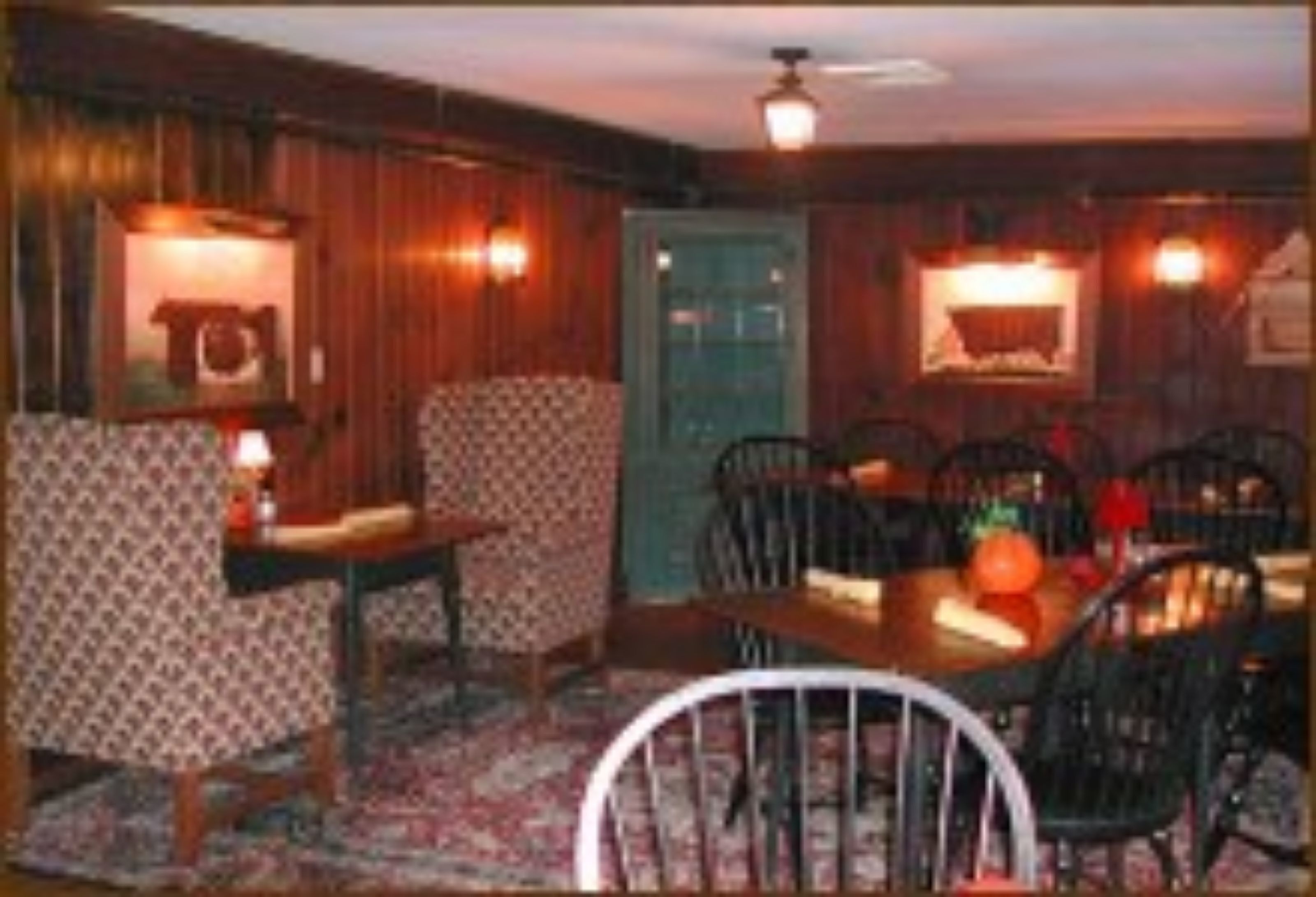 1896 House Inn & Country Lodgings