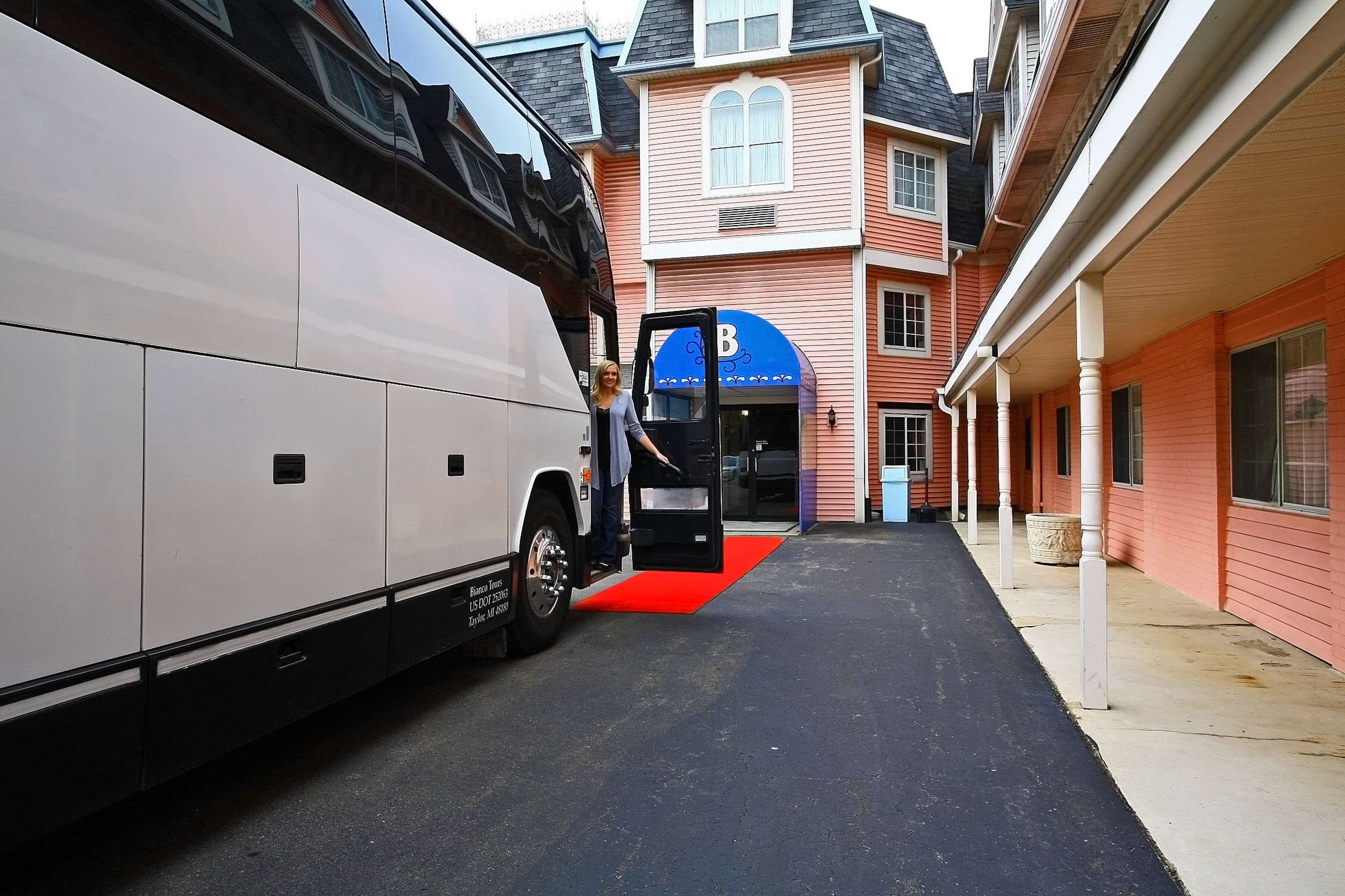 Best Western Greenfield Inn