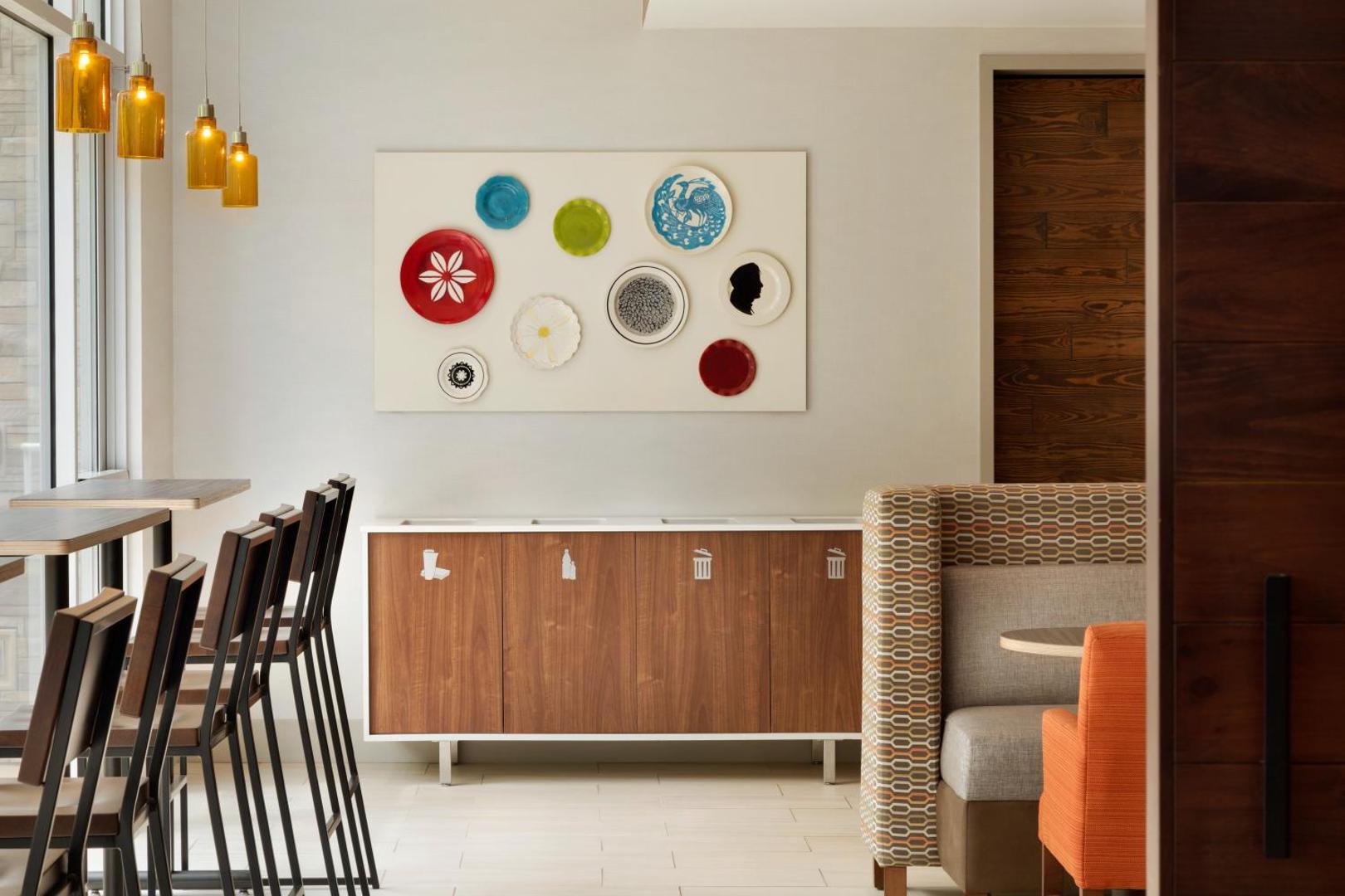 Holiday Inn Express & Suites Allen Park