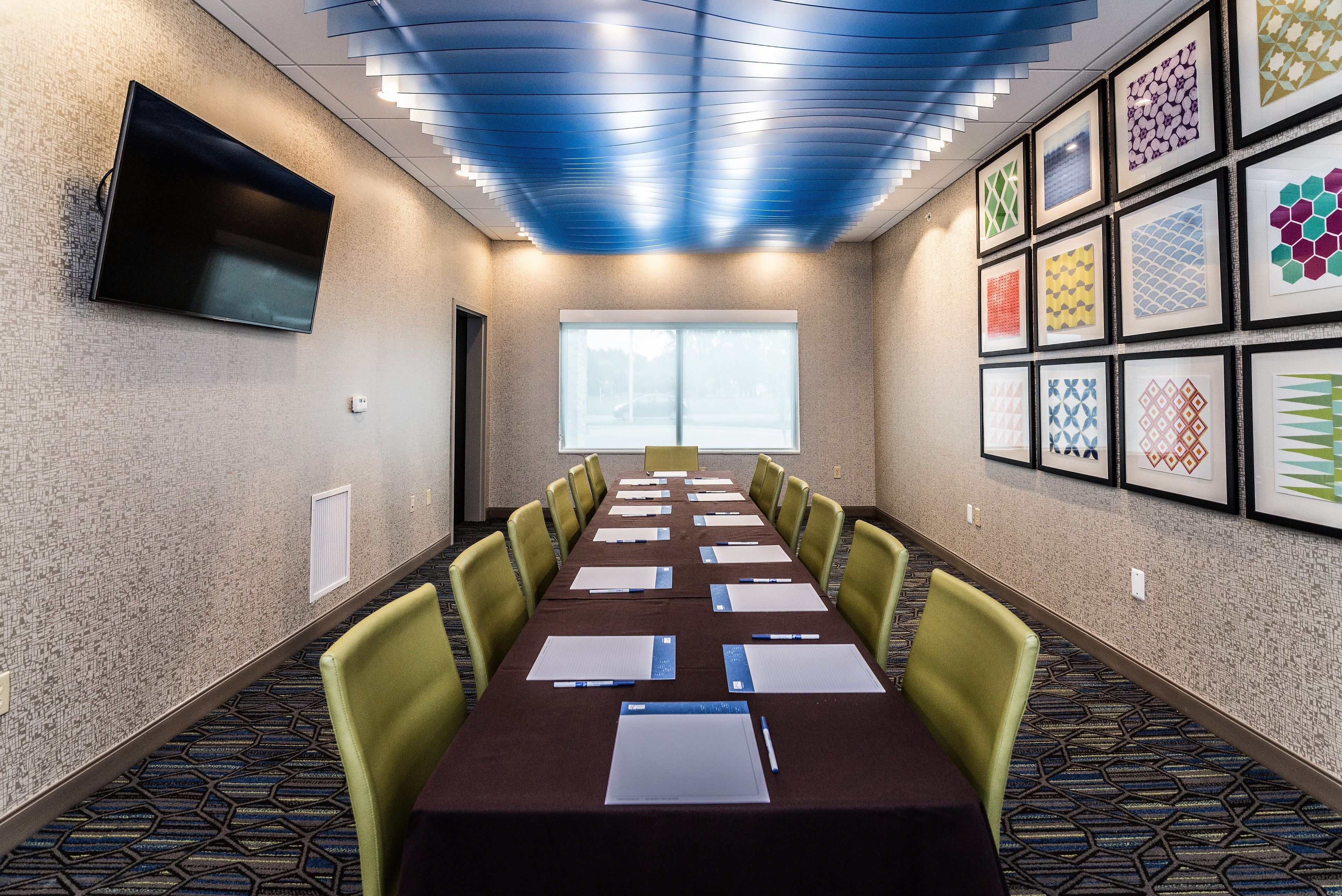 Holiday Inn Express & Suites Allen Park