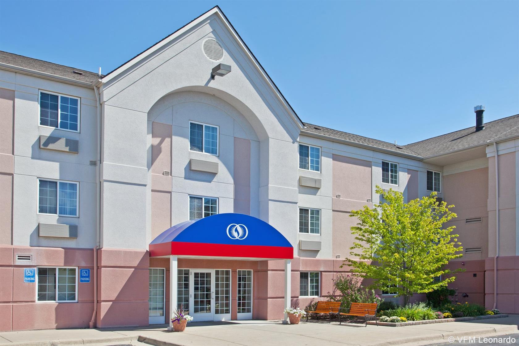 Sonesta Simply Suites Detroit Ann Arbor