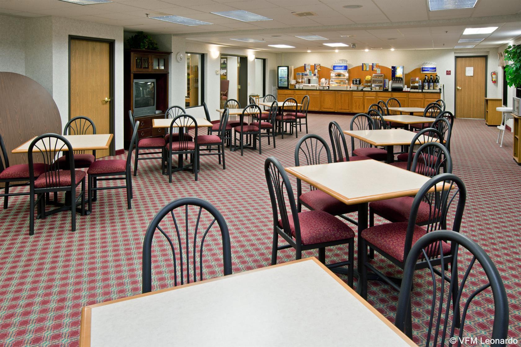 Holiday Inn Express & Suites Bad Axe