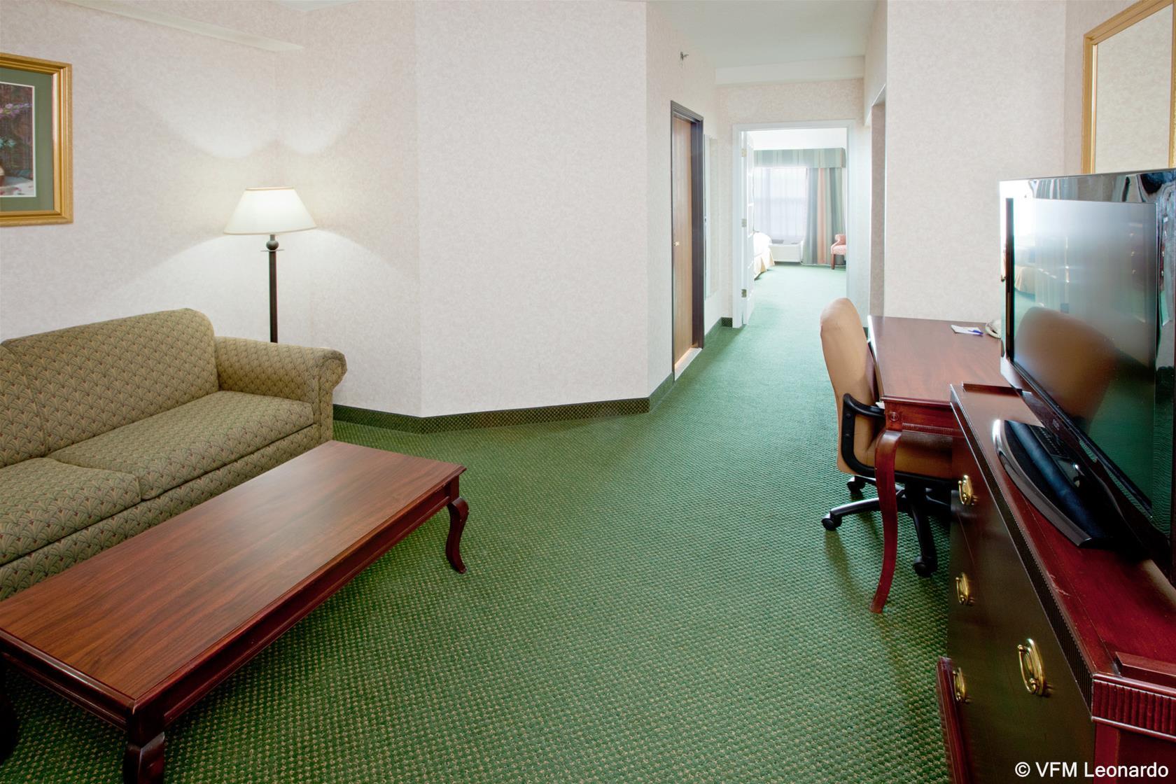 Holiday Inn Express & Suites Bad Axe