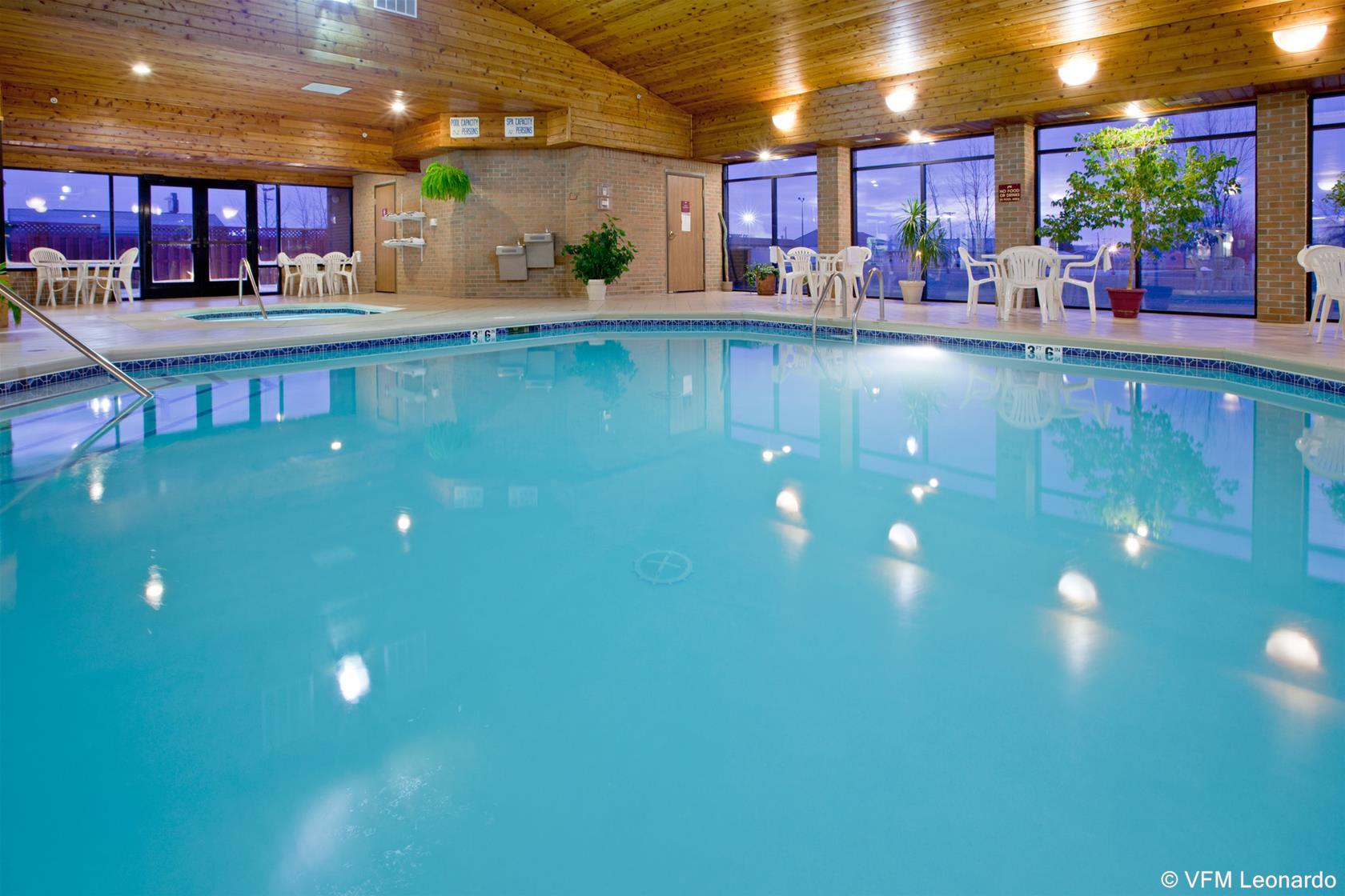 Holiday Inn Express & Suites Bad Axe