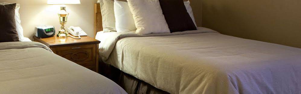 Candlestone Golf & Resort