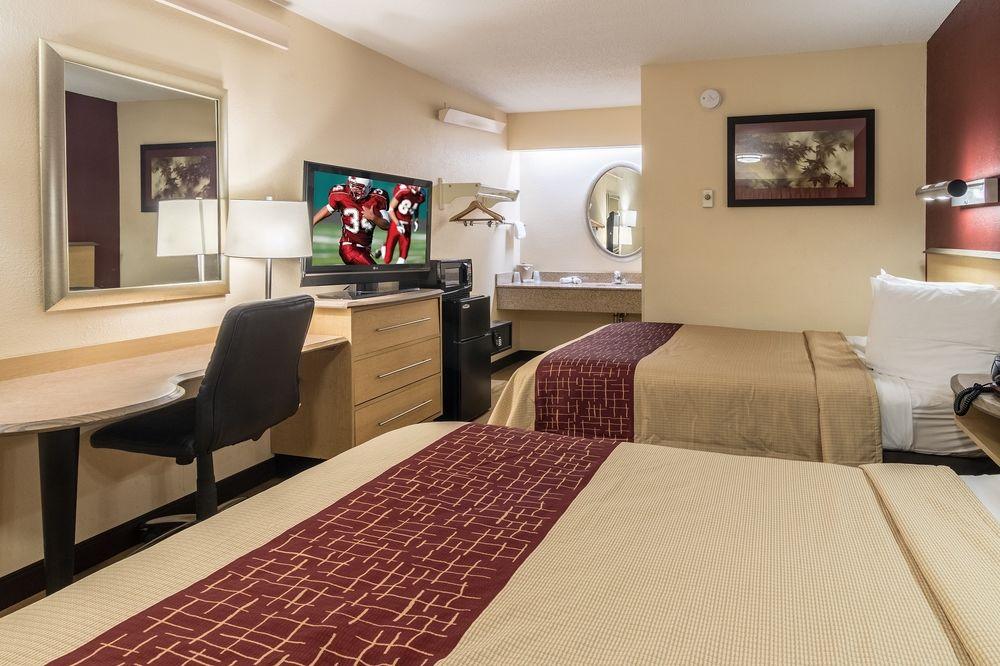 Red Roof Inn Detroit Metro Airport West