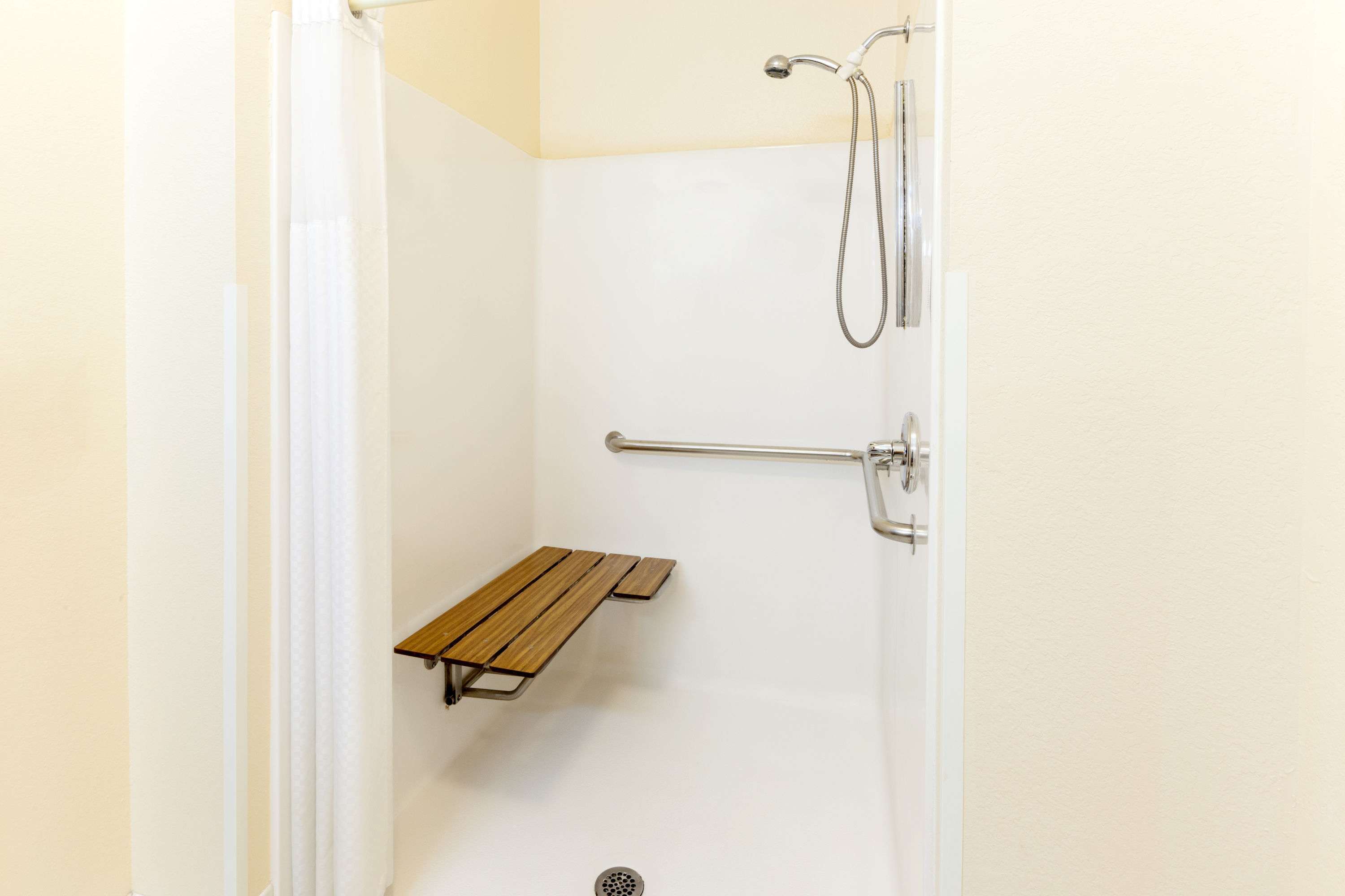 Super 8 by Wyndham Big Rapids