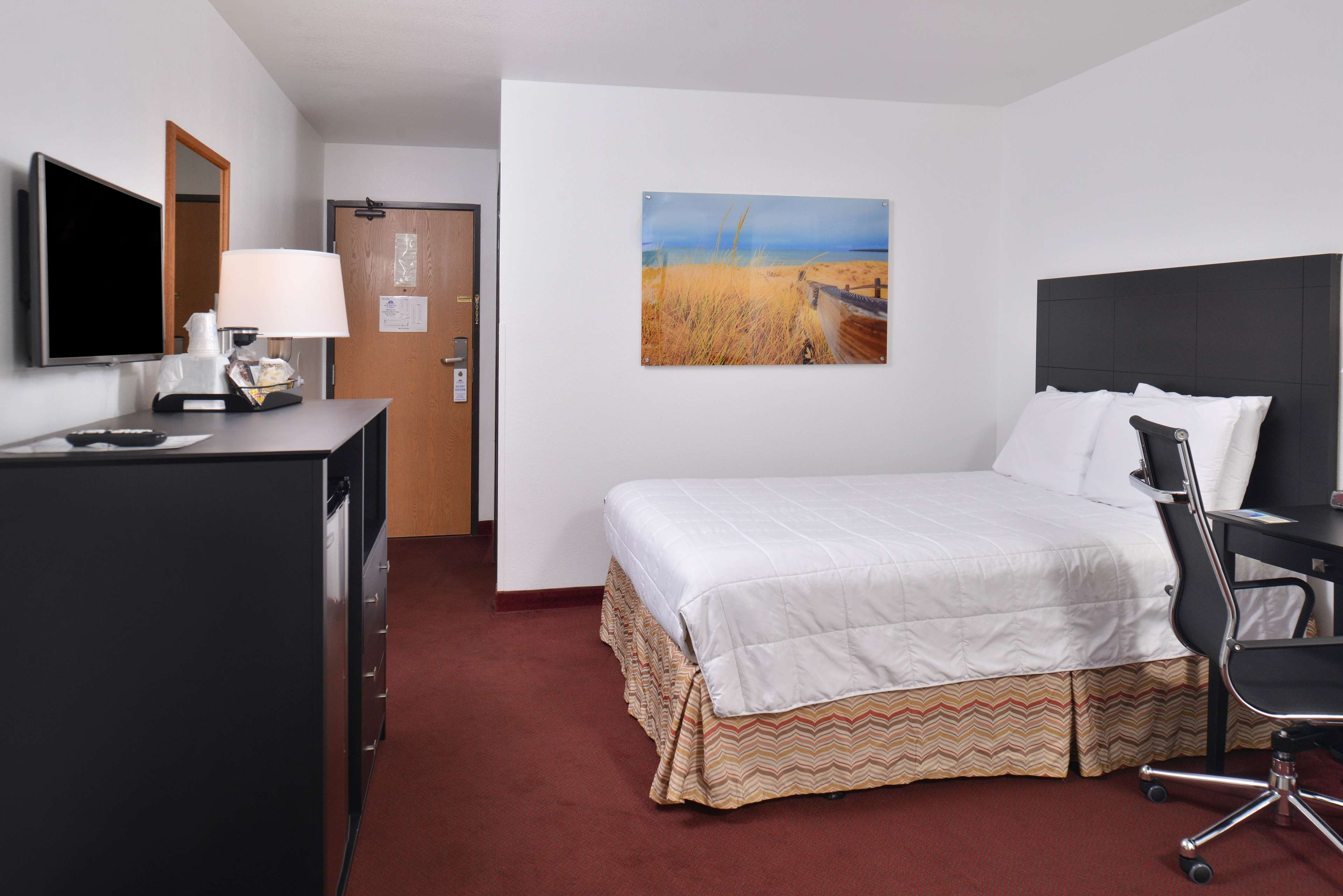 Americas Best Value Inn & Suites