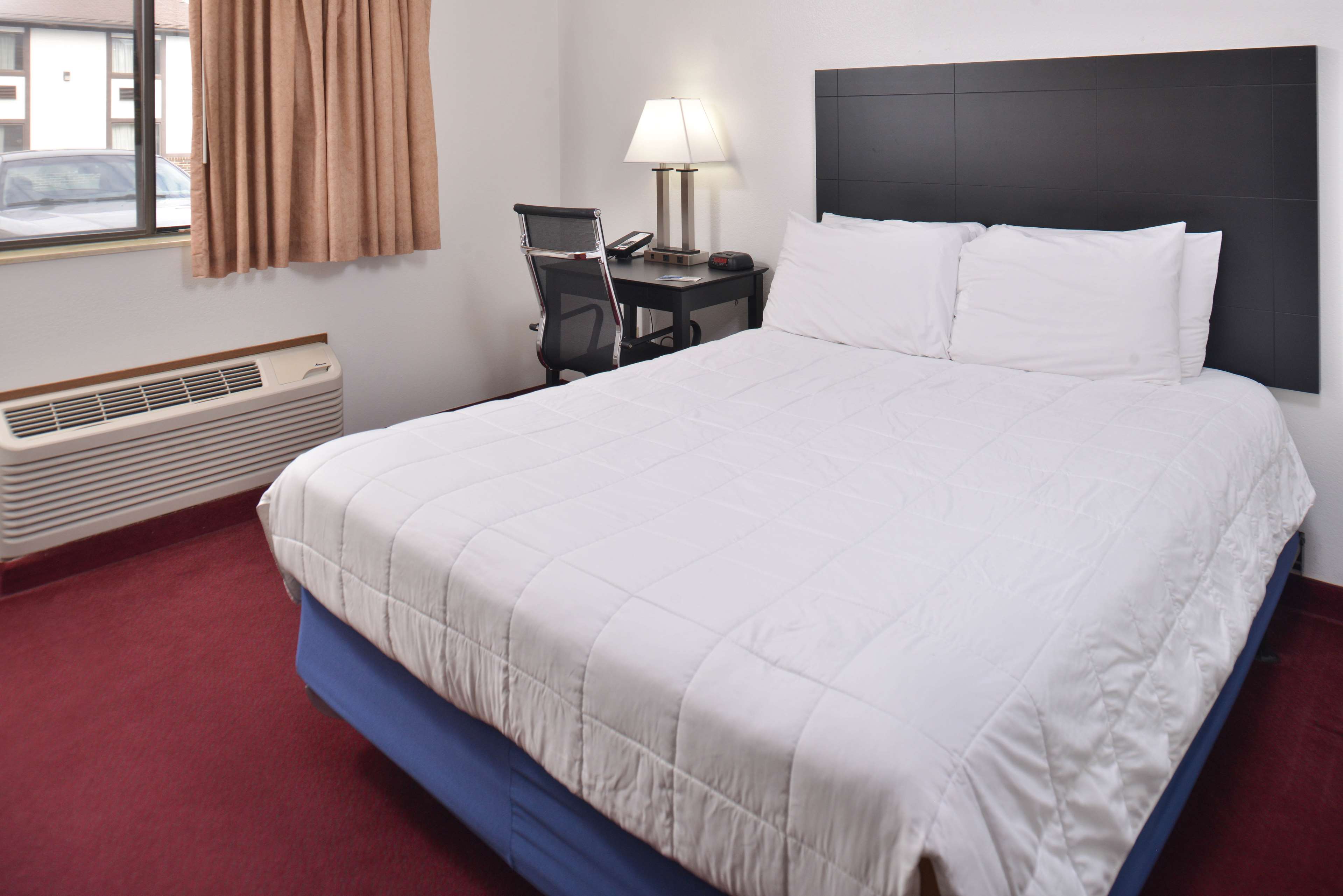 Americas Best Value Inn & Suites