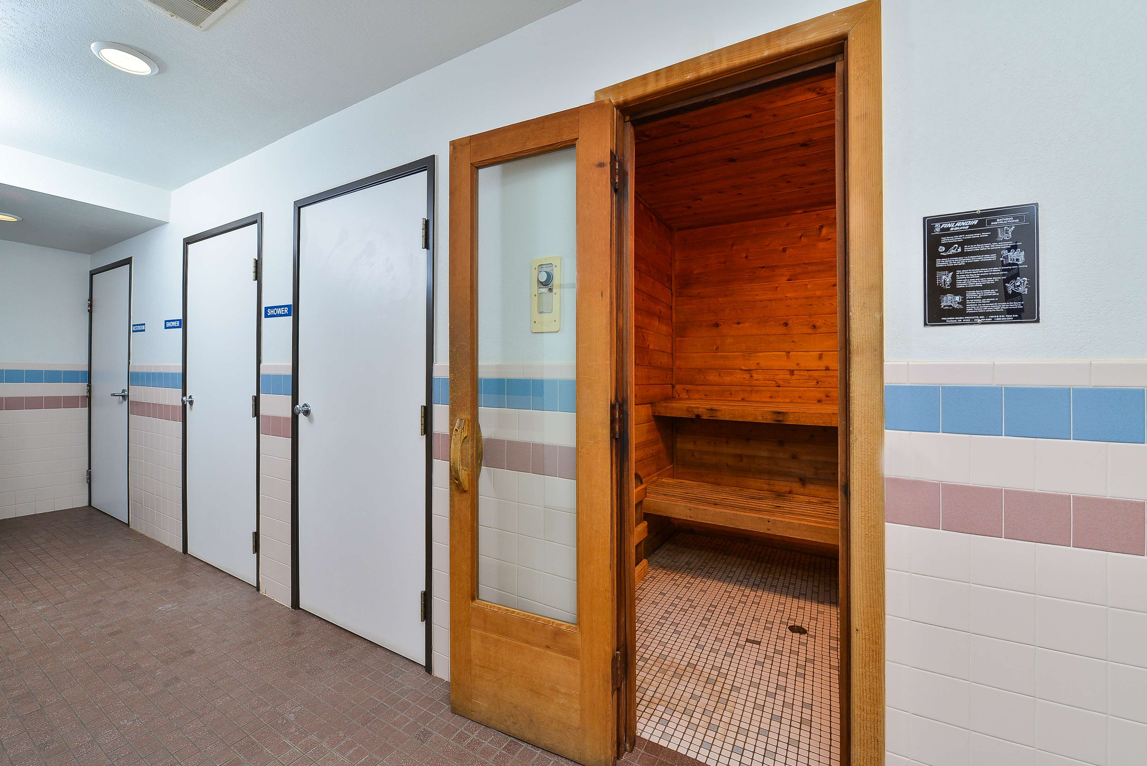 Americas Best Value Inn & Suites