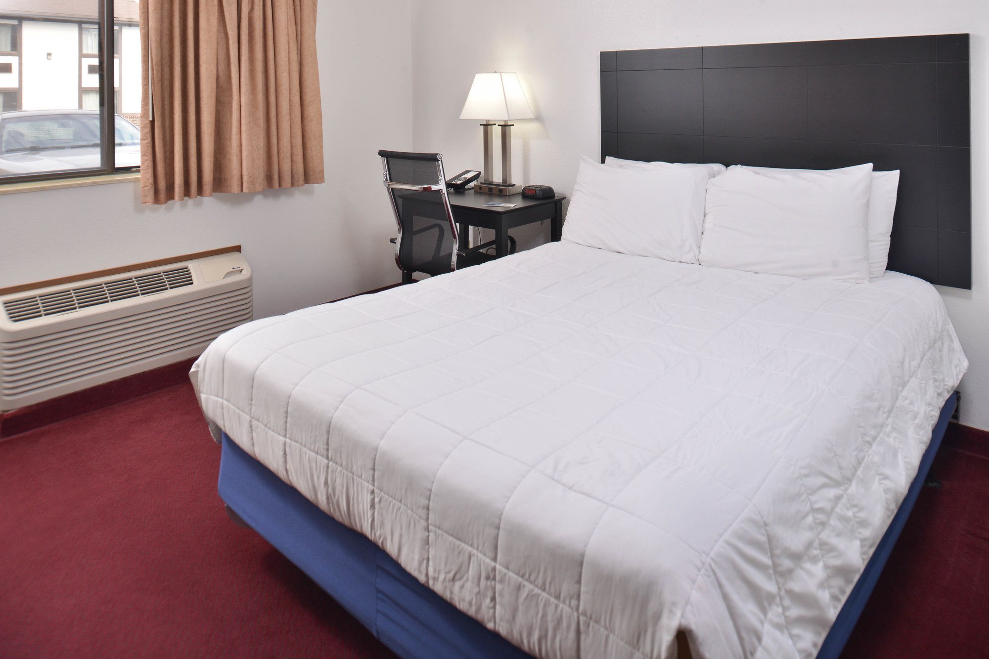 Americas Best Value Inn & Suites