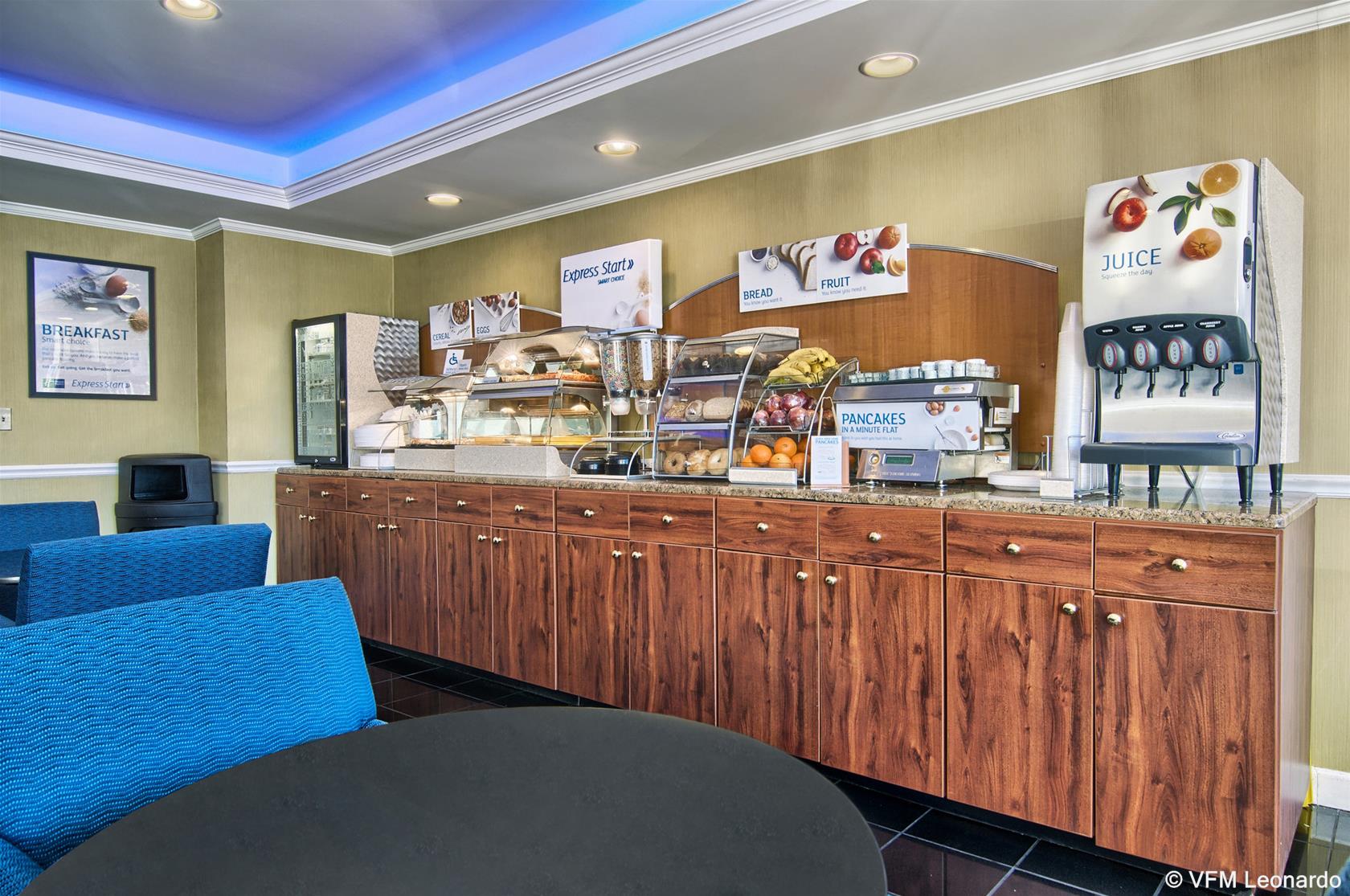 Holiday Inn Express Detroit - Birmingham