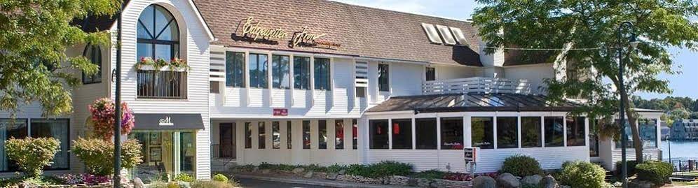 Edgewater Inn - Charlevoix