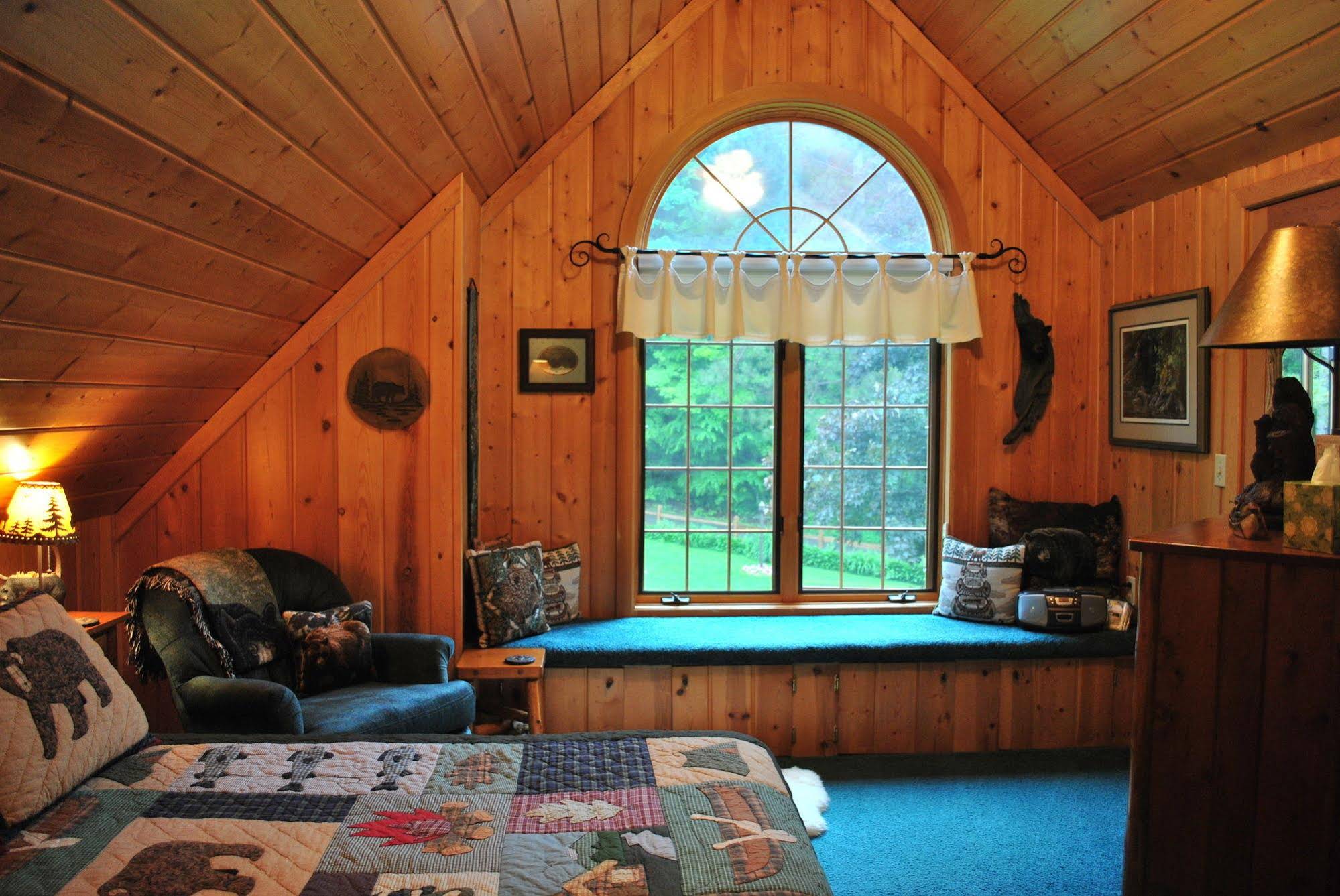 Horton Creek Inn Bed & Breakfast