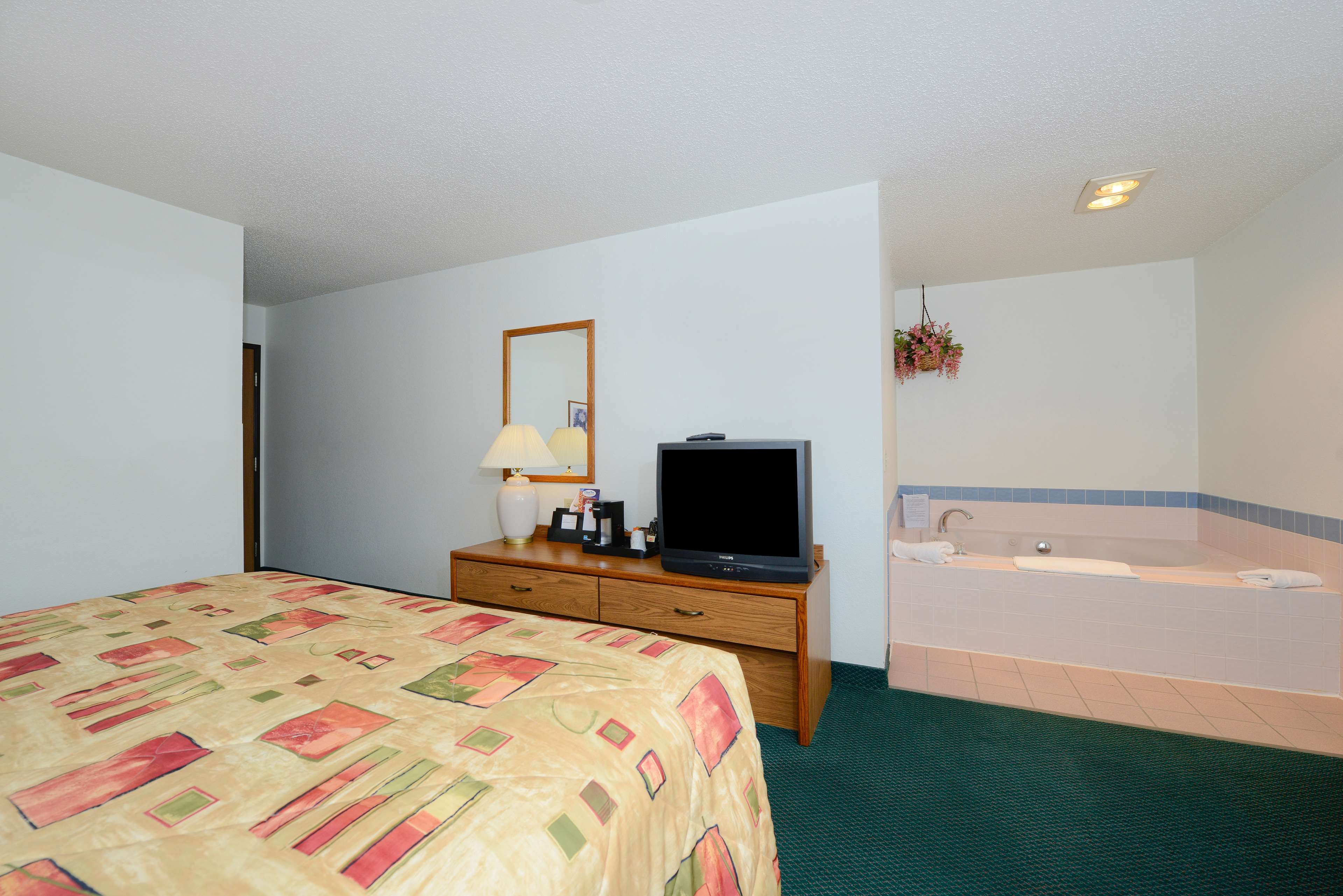 Americas Best Value Inn - Charlotte