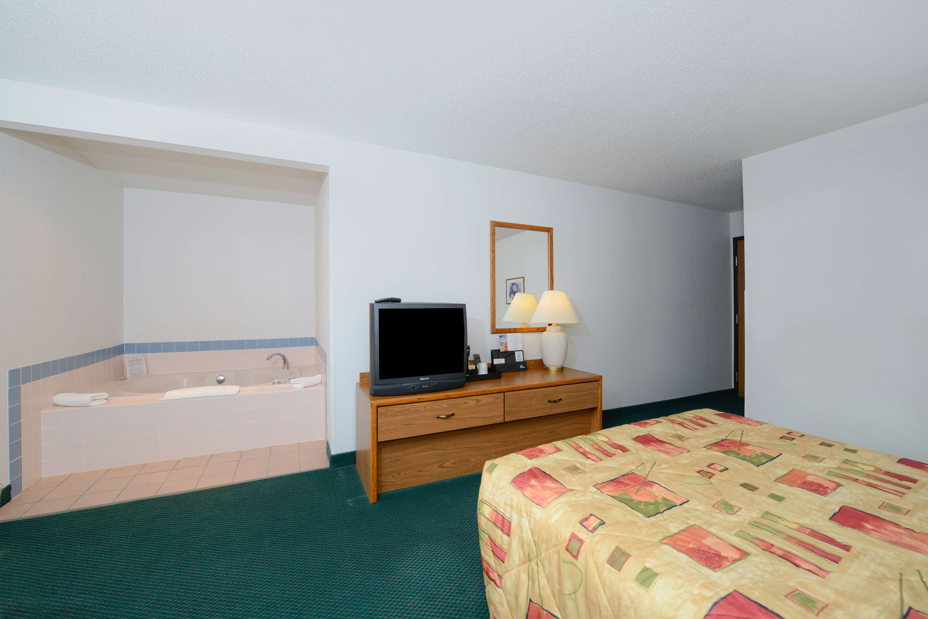 Americas Best Value Inn - Charlotte