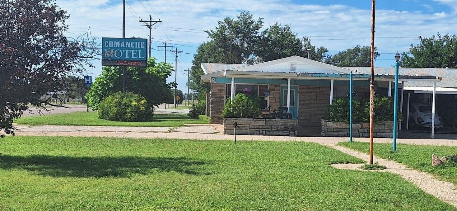 Comanche Inn