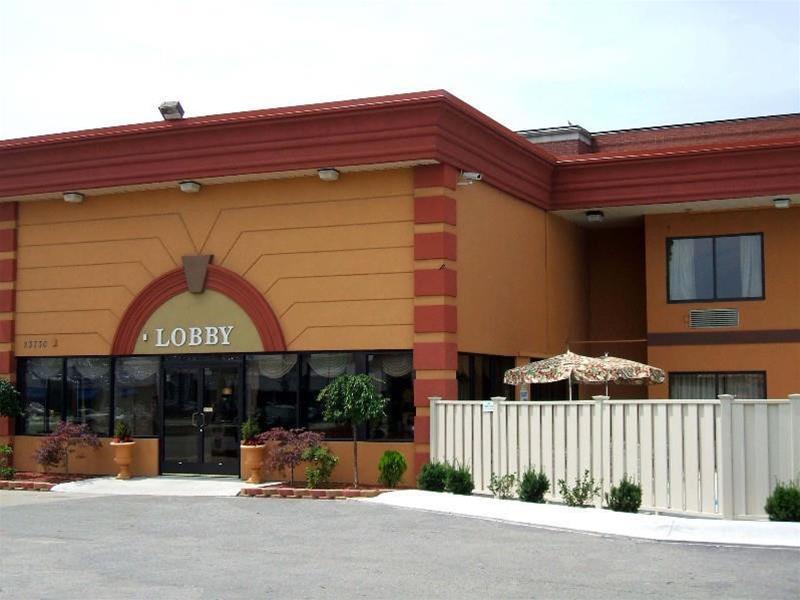 A Victory Inn West Dearborn