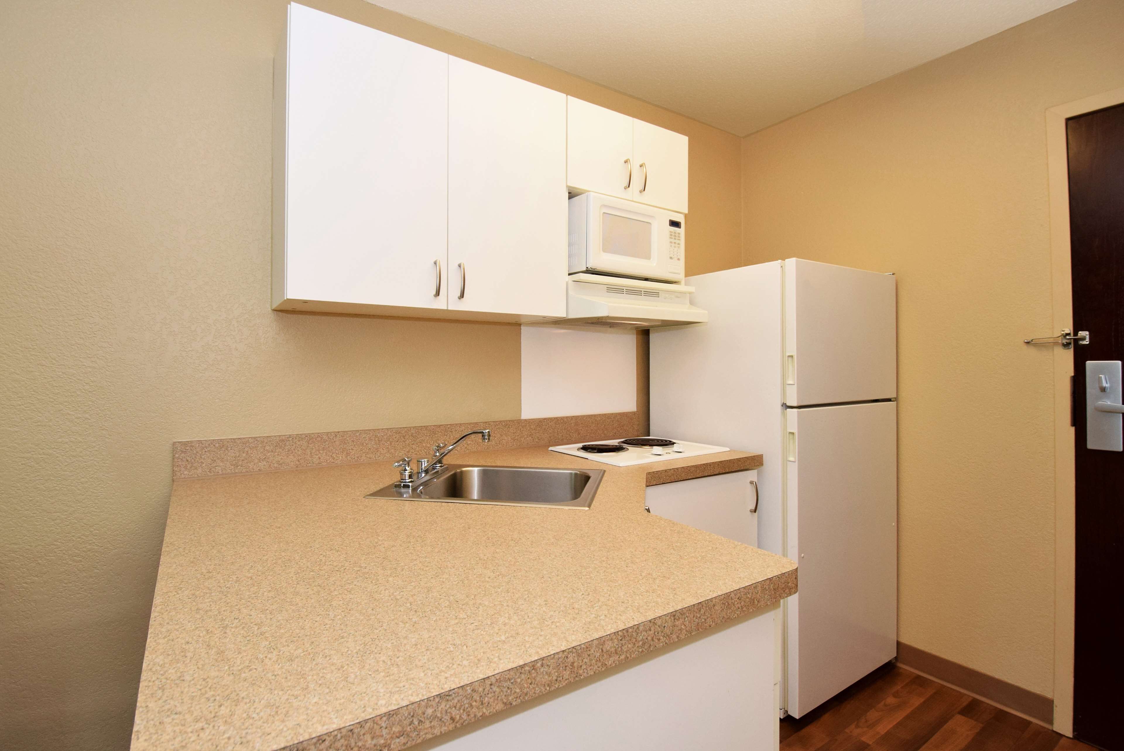 Extended Stay America Detroit Dearborn