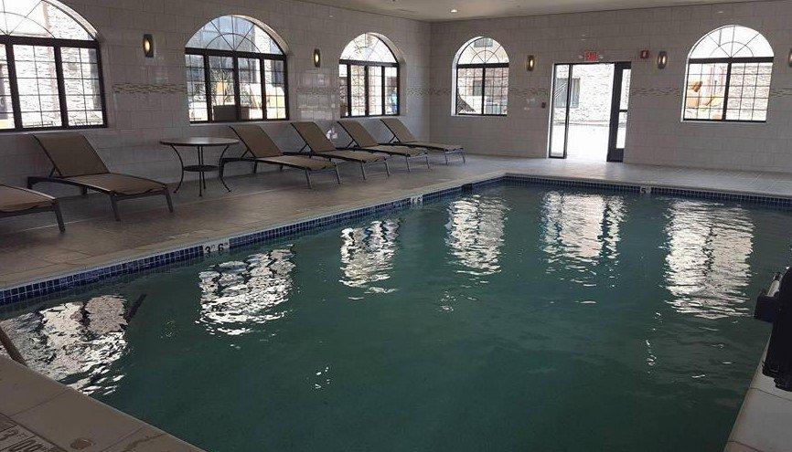 Staybridge Suites Dearborn Michigan Avenue