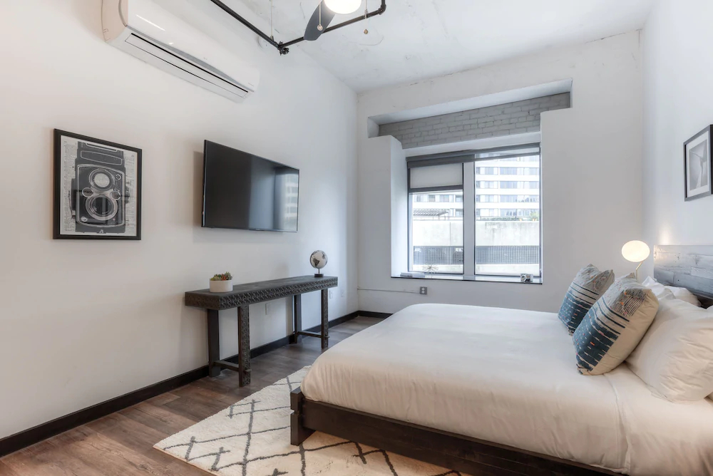 Mint House Detroit – Times Square