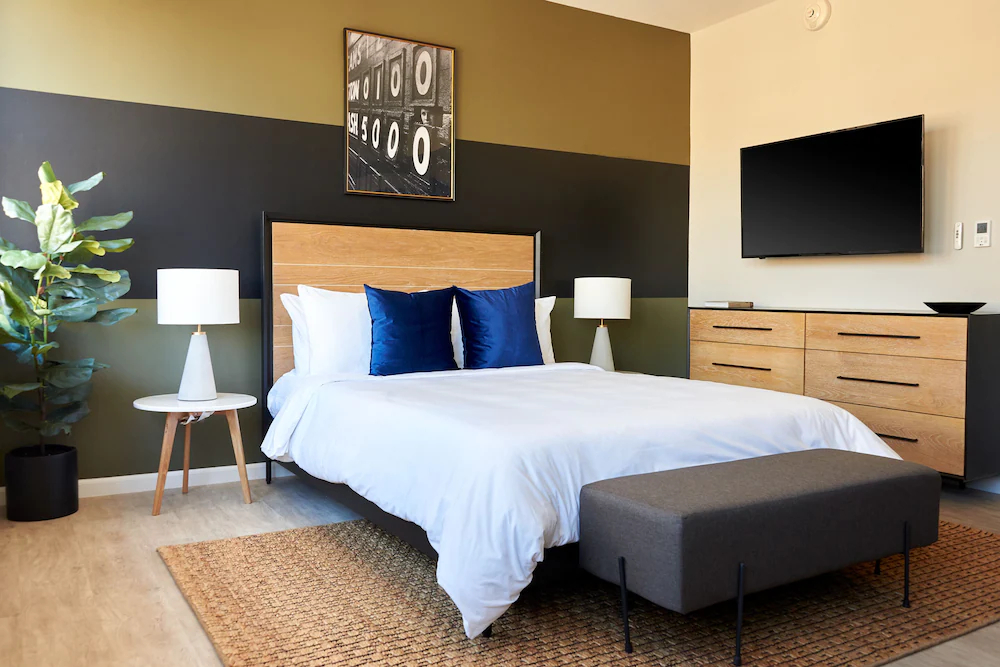 Kasa Cadillac Square Detroit