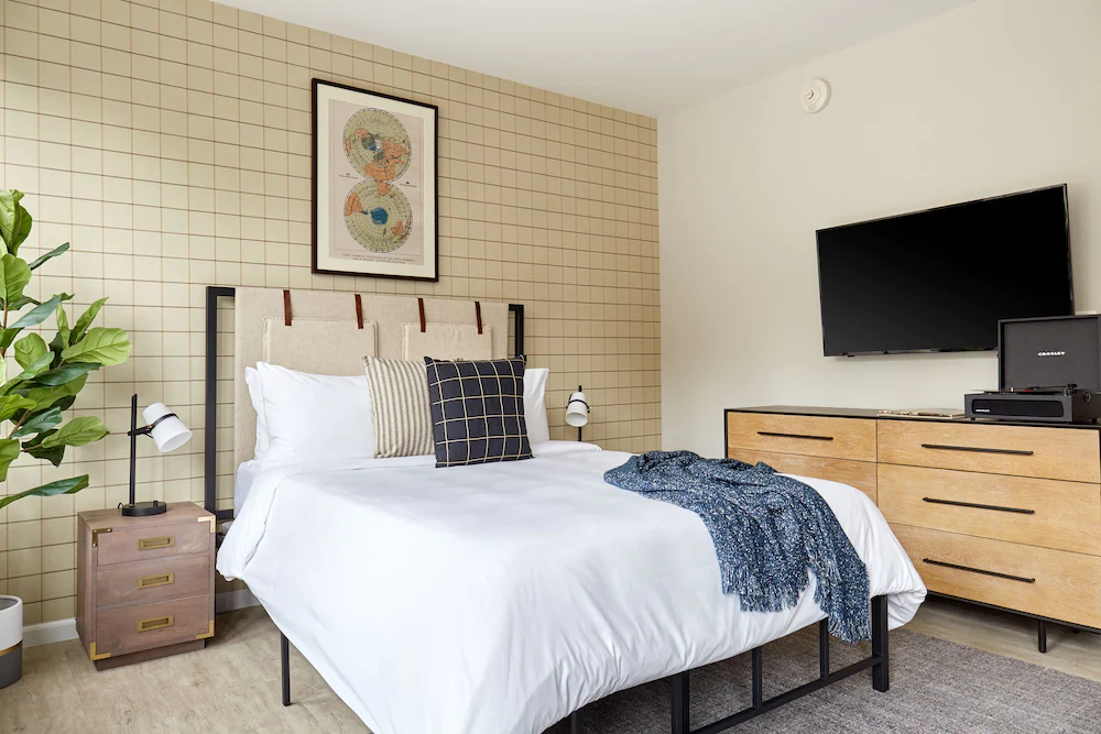 Kasa Cadillac Square Detroit