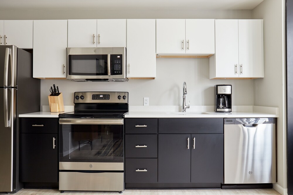 Kasa Cadillac Square Detroit