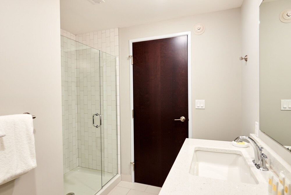 Kasa Cadillac Square Detroit